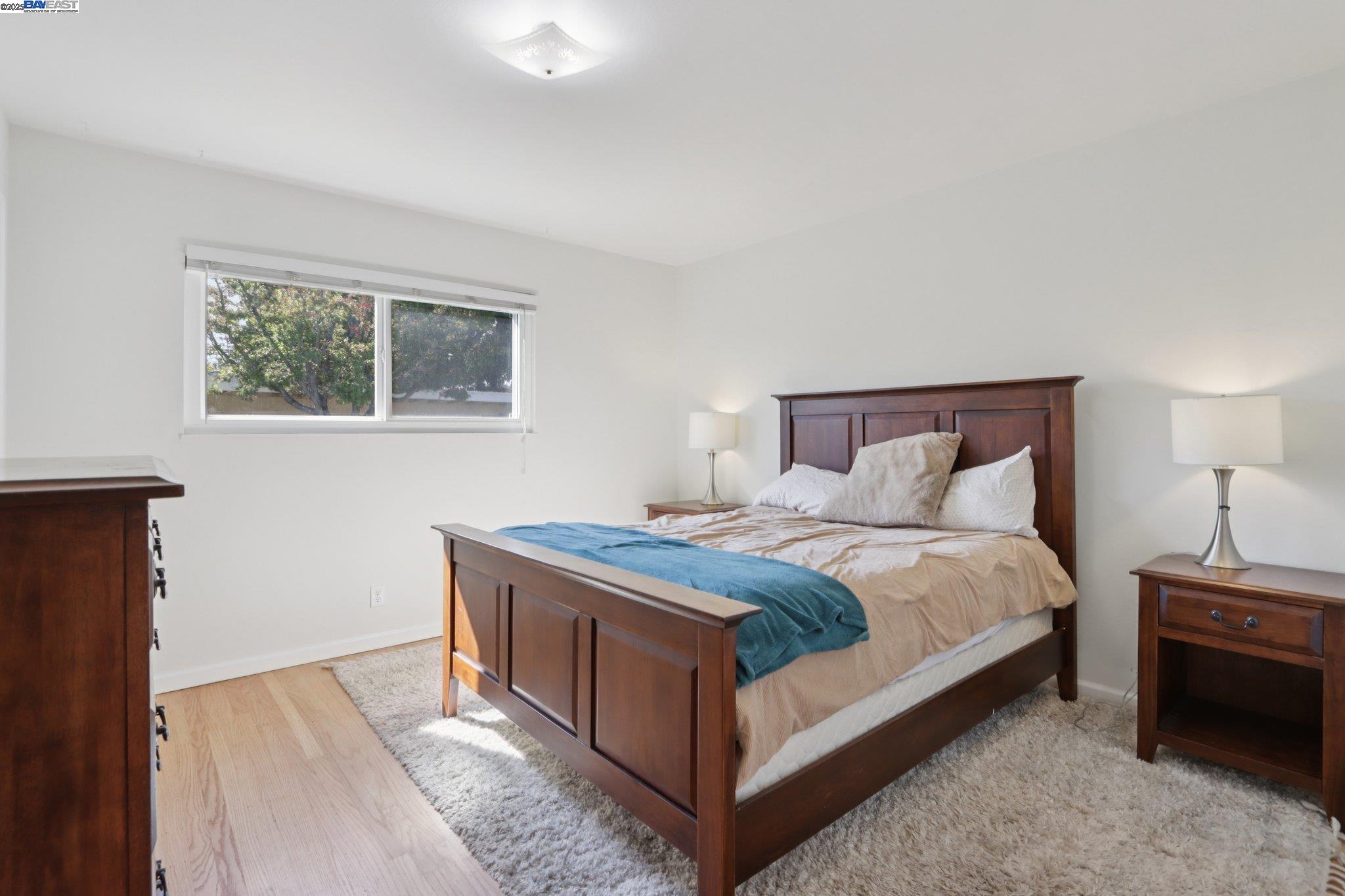 Detail Gallery Image 15 of 30 For 20145 Butterfield Dr, Castro Valley,  CA 94546 - 3 Beds | 2 Baths