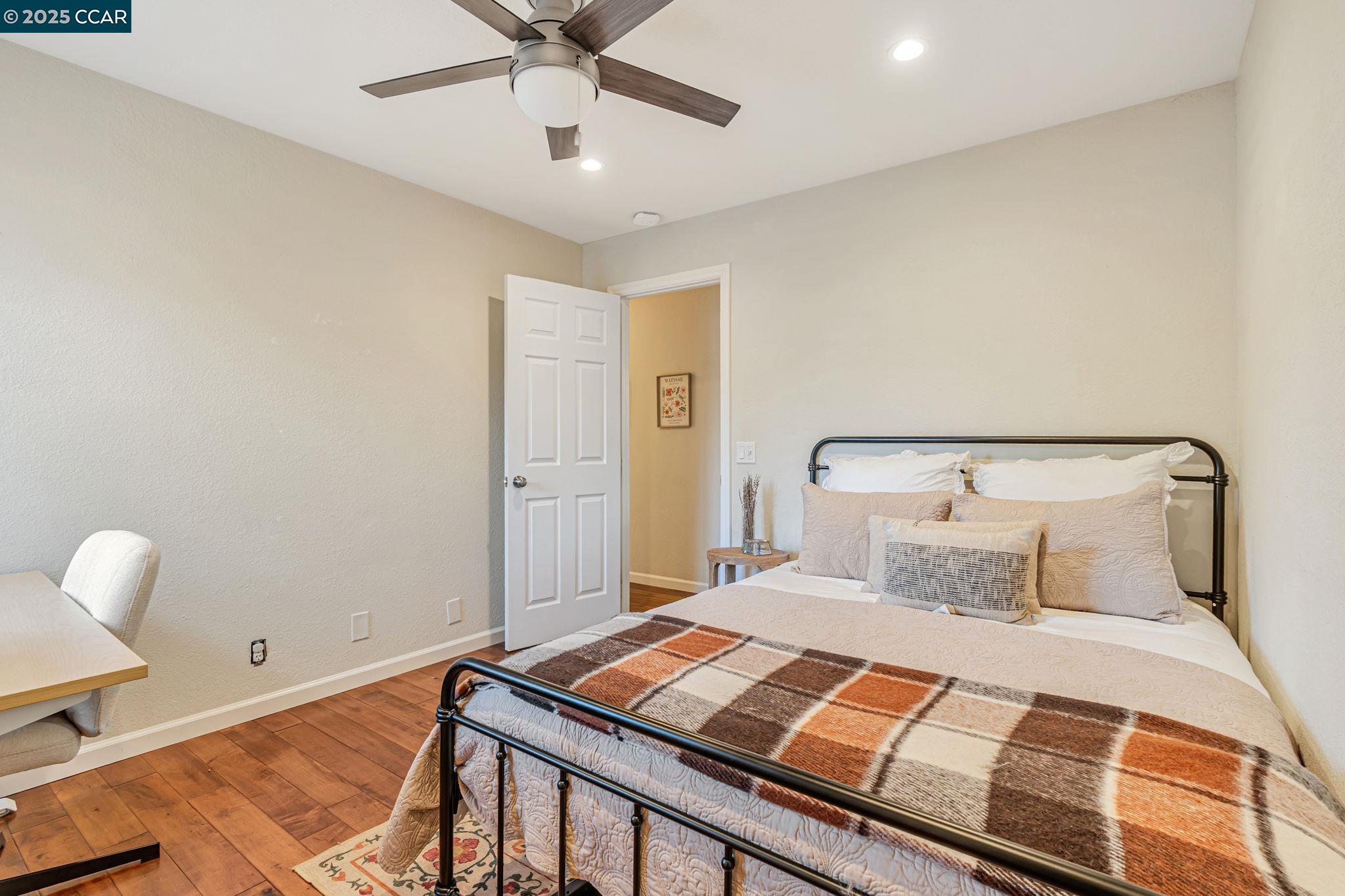 Detail Gallery Image 21 of 39 For 4871 Thiessen Ct, Concord,  CA 94521 - 3 Beds | 2 Baths