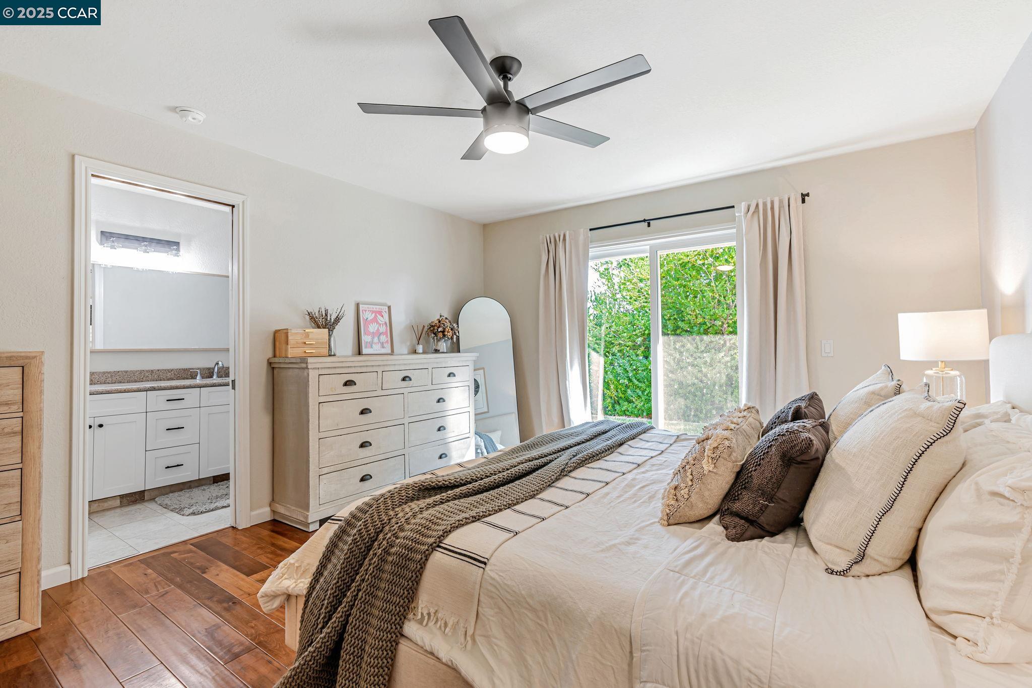 Detail Gallery Image 26 of 39 For 4871 Thiessen Ct, Concord,  CA 94521 - 3 Beds | 2 Baths