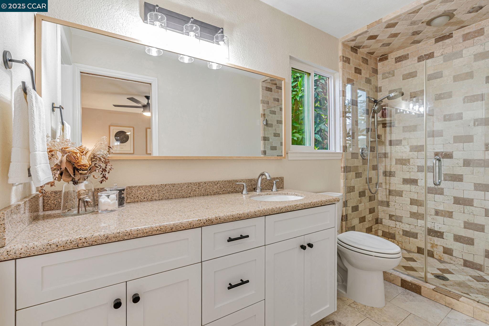 Detail Gallery Image 31 of 39 For 4871 Thiessen Ct, Concord,  CA 94521 - 3 Beds | 2 Baths