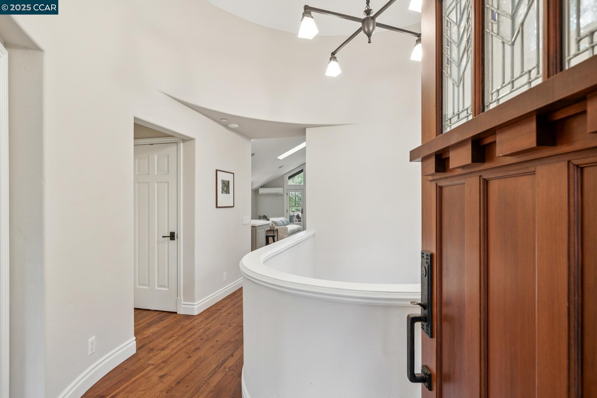 Detail Gallery Image 3 of 41 For 1109 N Thompson Road, Lafayette,  CA 94549-3143 - 3 Beds | 2/1 Baths