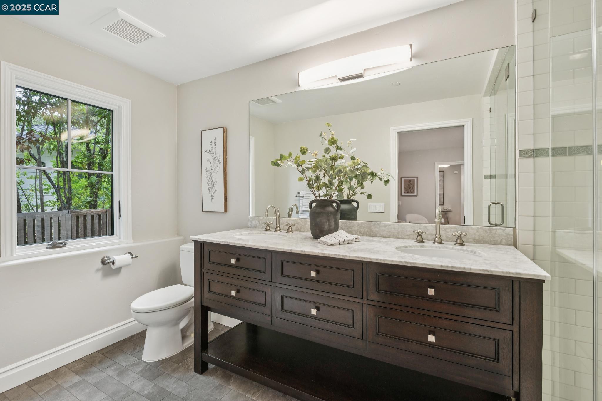 Detail Gallery Image 25 of 41 For 1109 N Thompson Road, Lafayette,  CA 94549-3143 - 3 Beds | 2/1 Baths