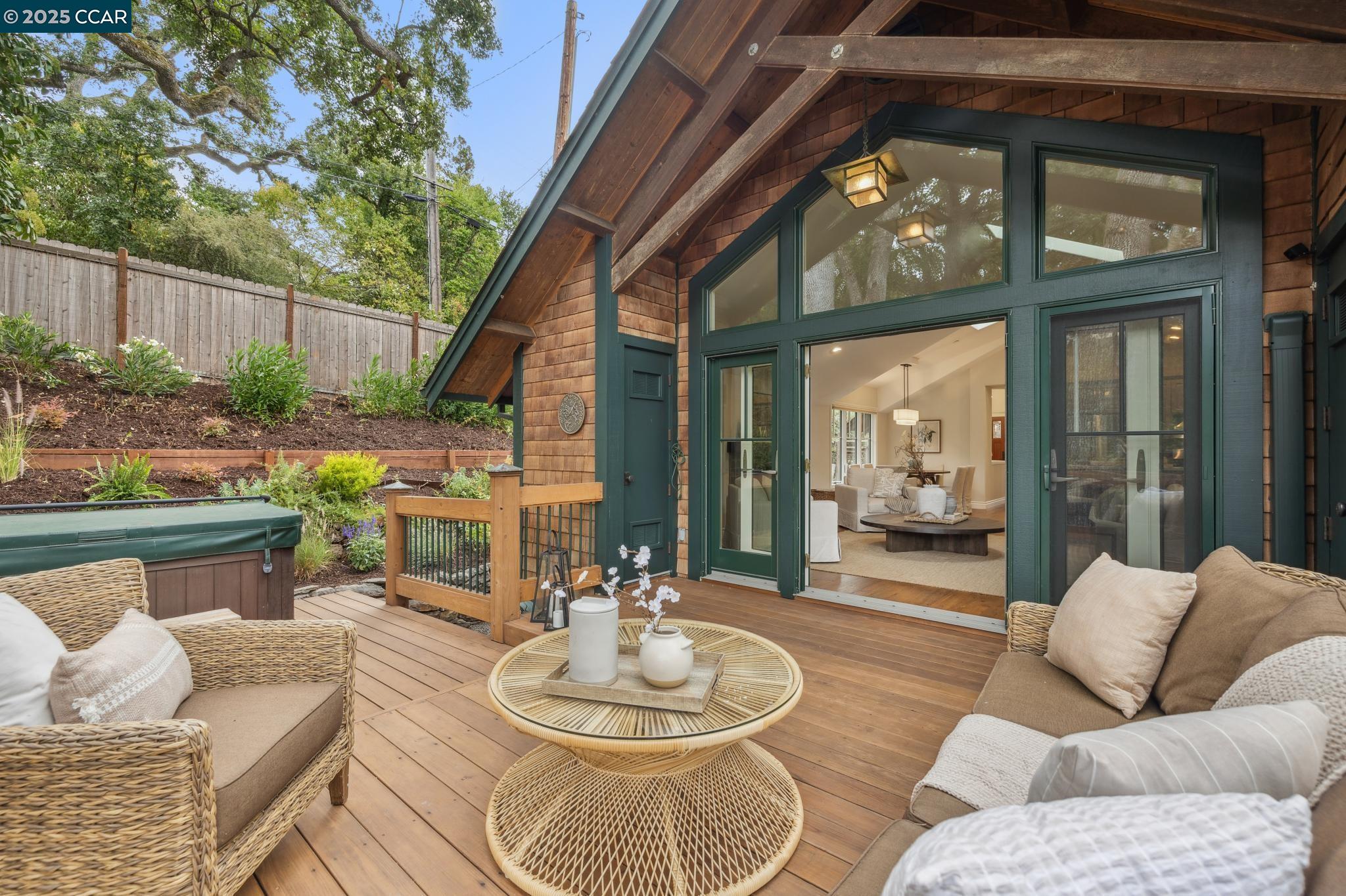 Detail Gallery Image 33 of 41 For 1109 N Thompson Road, Lafayette,  CA 94549-3143 - 3 Beds | 2/1 Baths