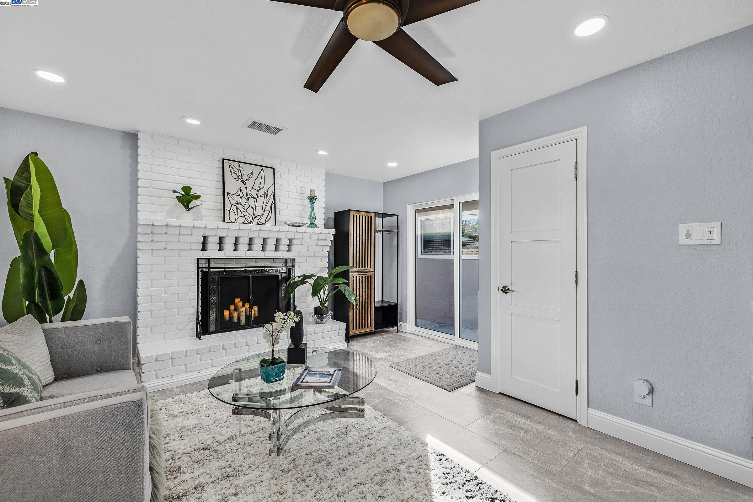 Detail Gallery Image 16 of 35 For 36304 Magellan Dr, Fremont,  CA 94536 - 3 Beds | 2 Baths