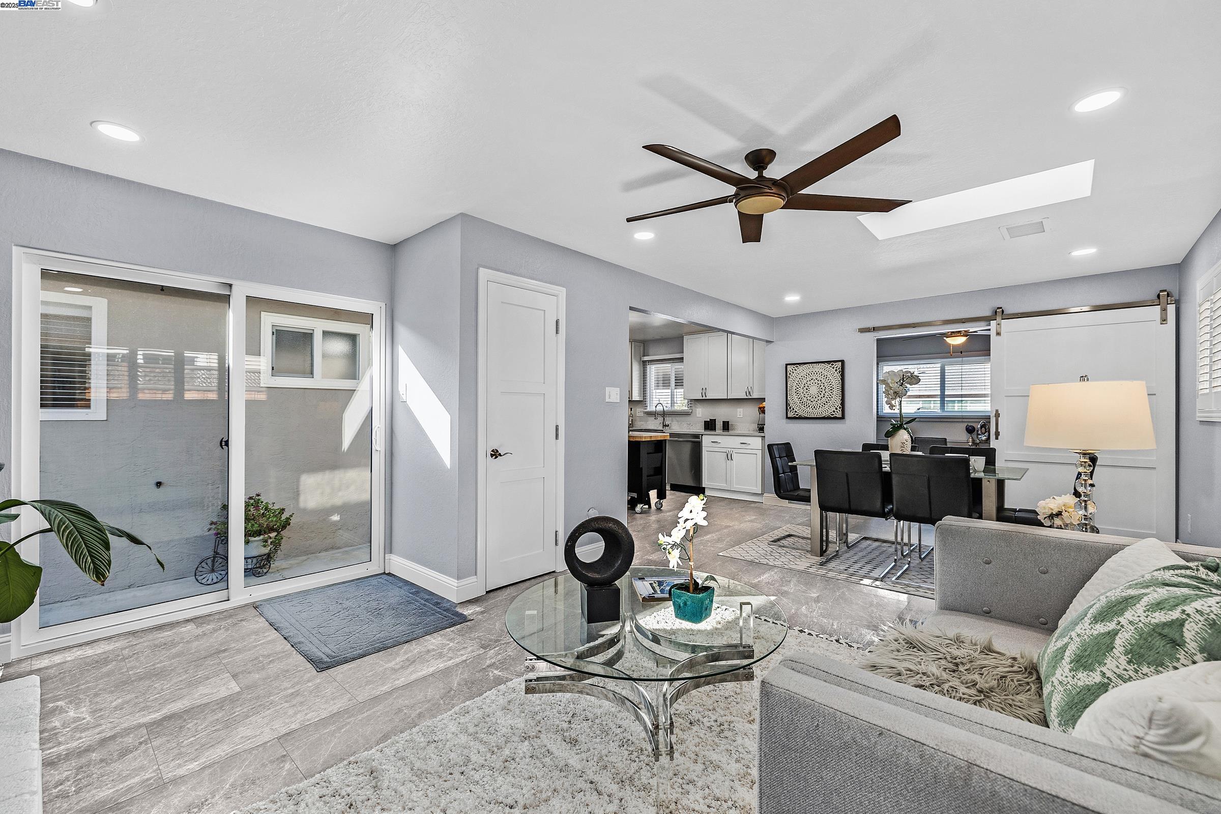 Detail Gallery Image 17 of 35 For 36304 Magellan Dr, Fremont,  CA 94536 - 3 Beds | 2 Baths