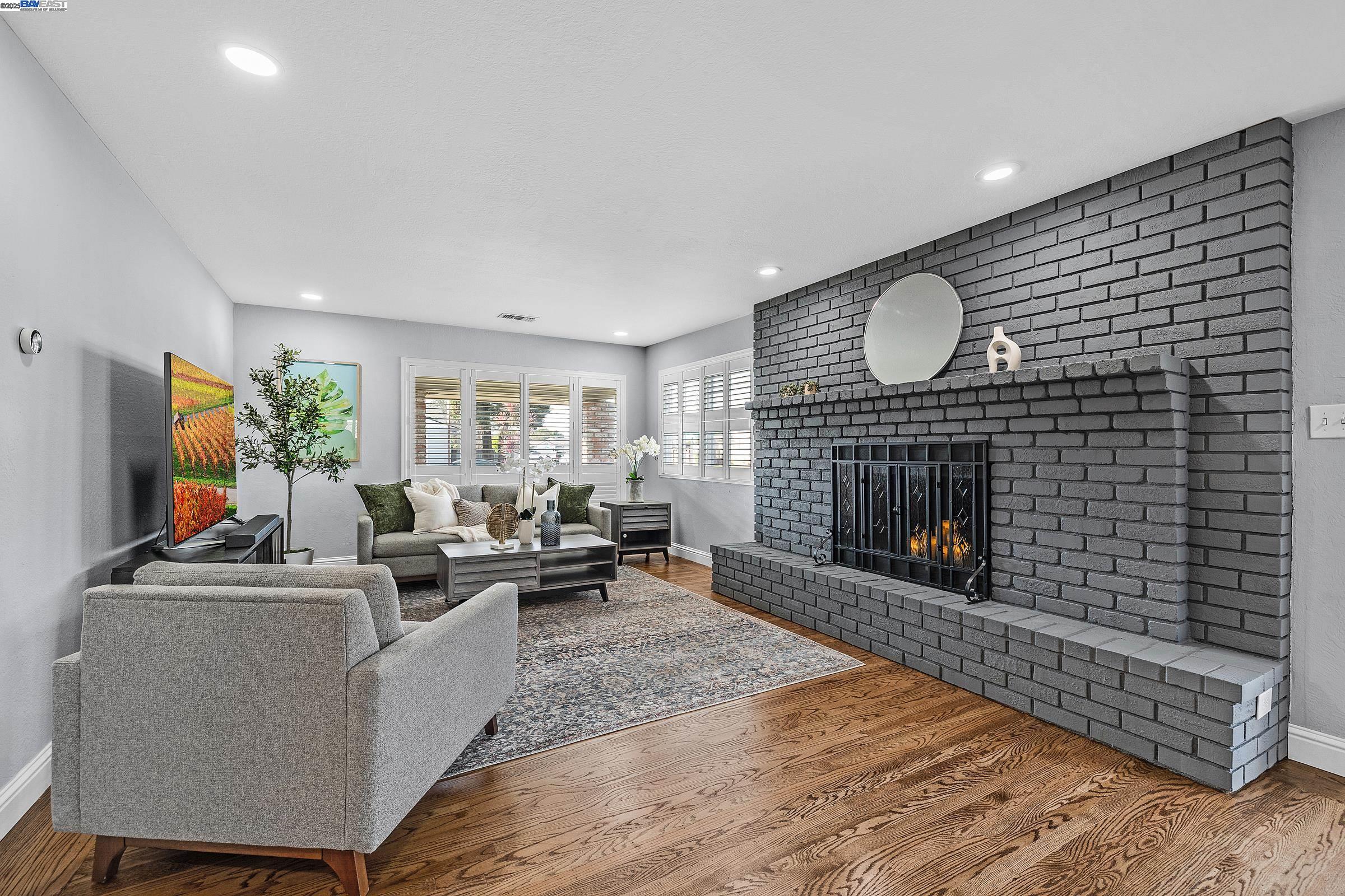 Detail Gallery Image 5 of 35 For 36304 Magellan Dr, Fremont,  CA 94536 - 3 Beds | 2 Baths