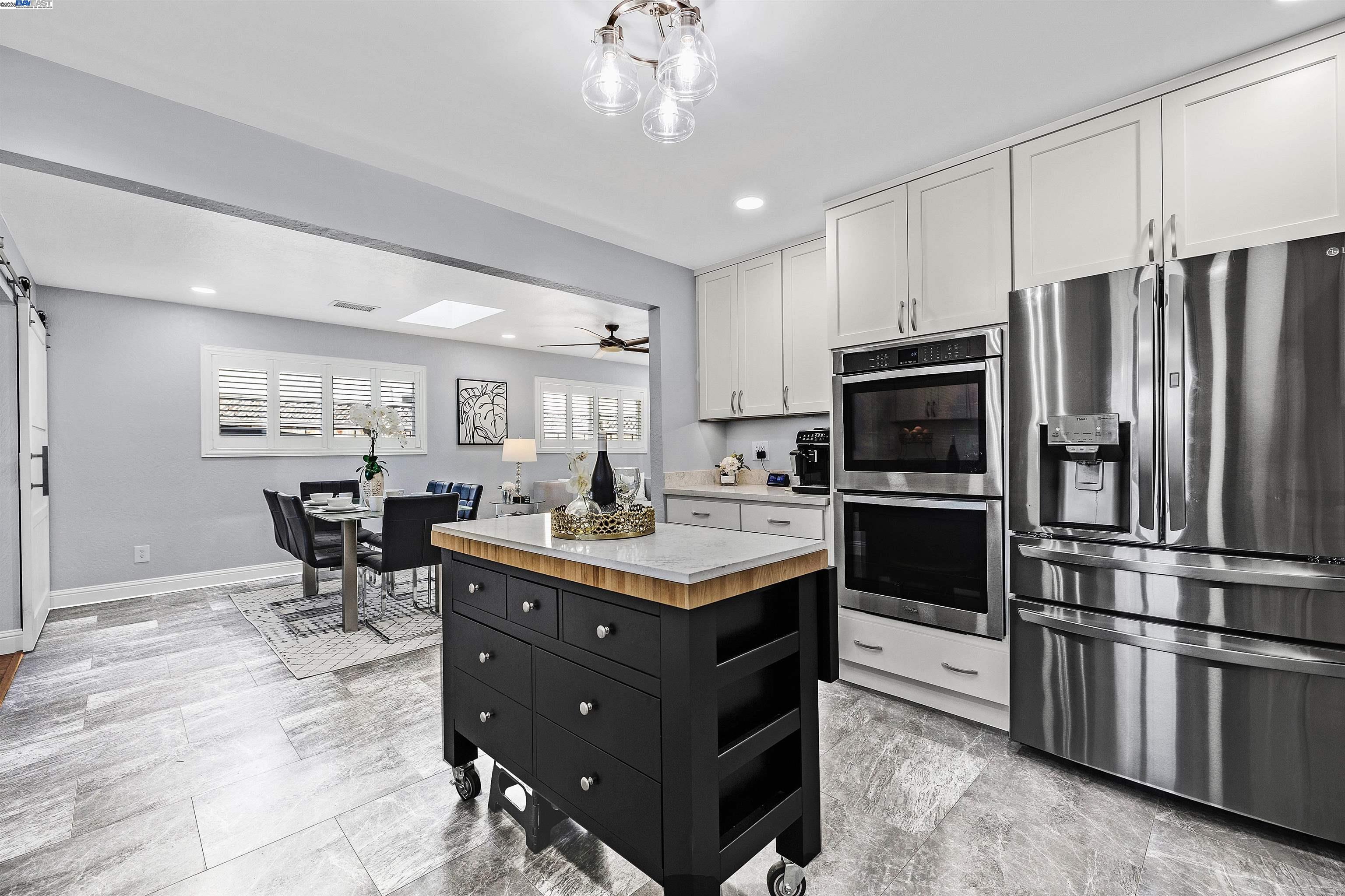 Detail Gallery Image 9 of 35 For 36304 Magellan Dr, Fremont,  CA 94536 - 3 Beds | 2 Baths