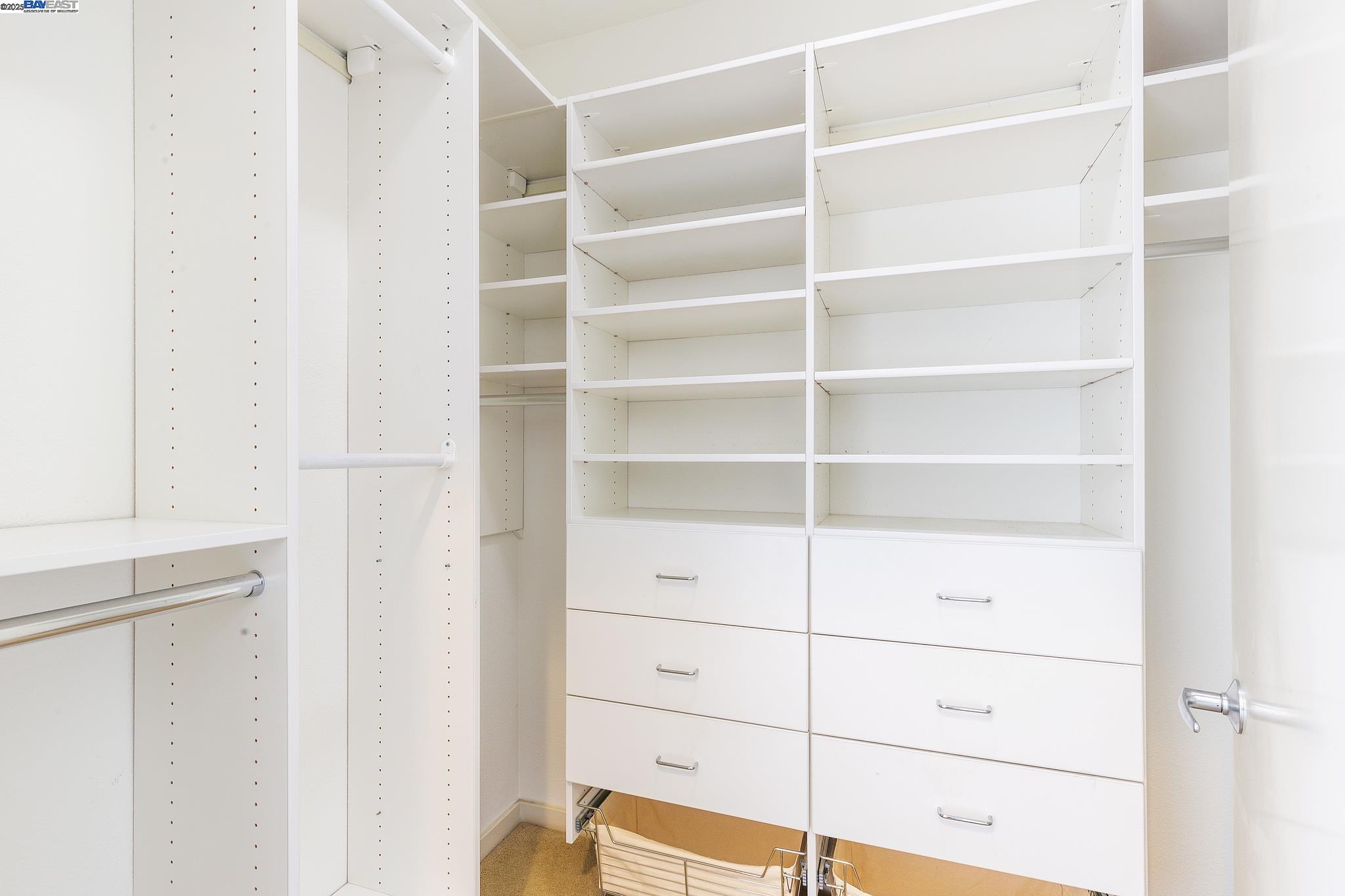 Detail Gallery Image 12 of 28 For 1655 N California Blvd #422,  Walnut Creek,  CA 94596 - 2 Beds | 2 Baths