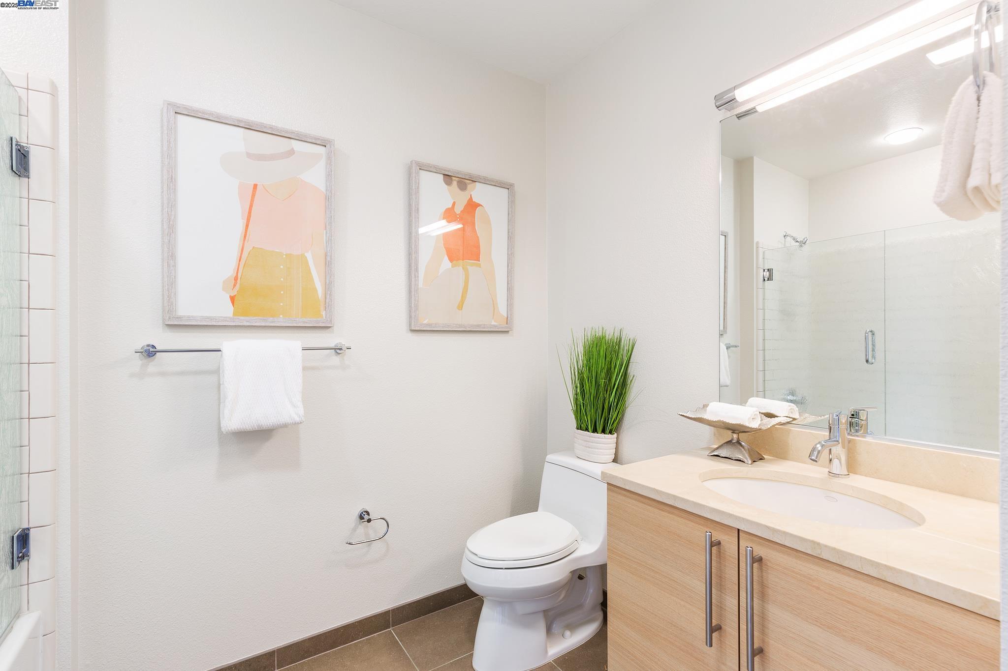 Detail Gallery Image 16 of 28 For 1655 N California Blvd #422,  Walnut Creek,  CA 94596 - 2 Beds | 2 Baths