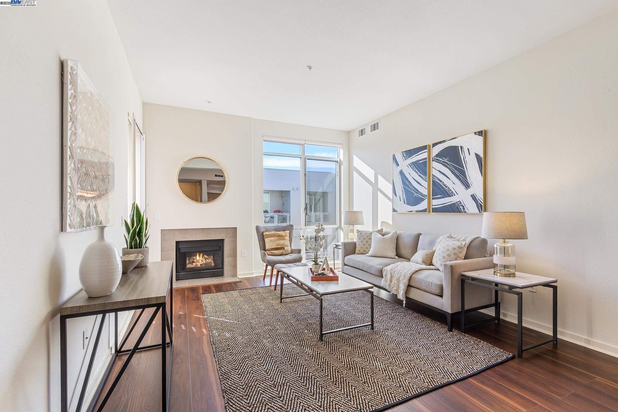 Detail Gallery Image 3 of 28 For 1655 N California Blvd #422,  Walnut Creek,  CA 94596 - 2 Beds | 2 Baths