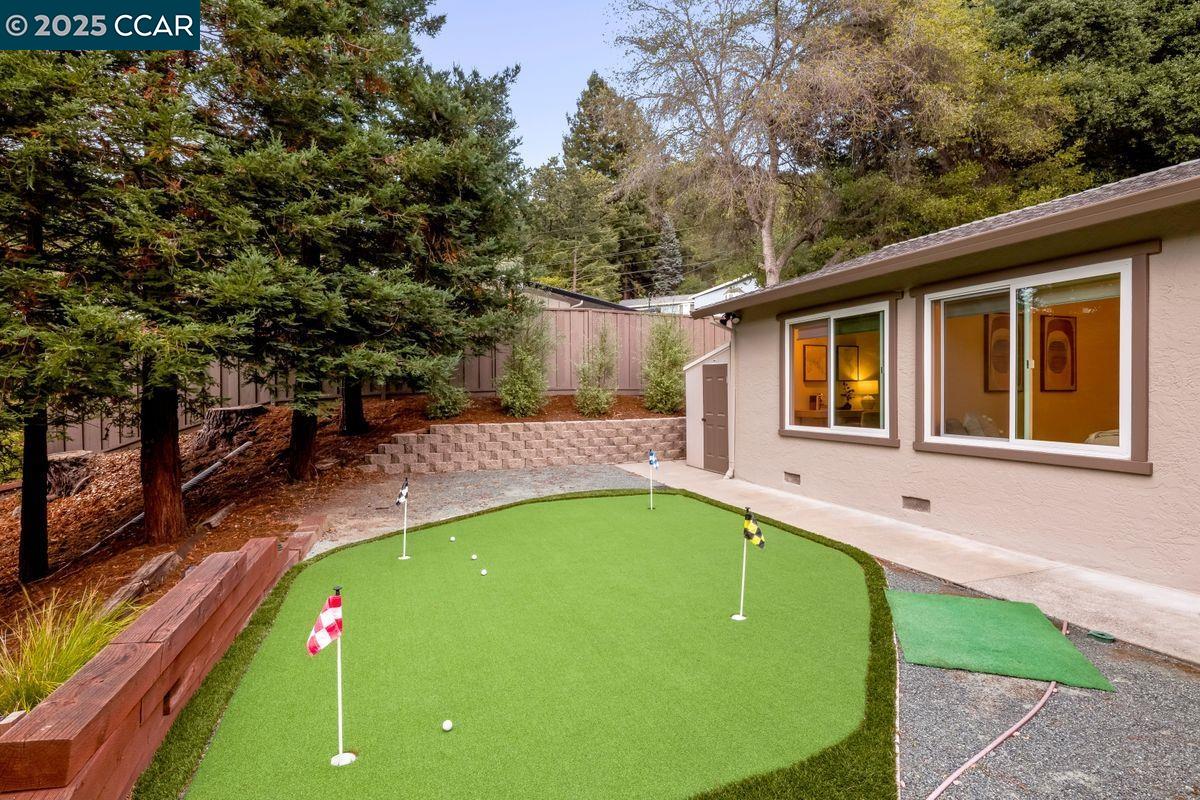 Detail Gallery Image 27 of 31 For 49 Muth Dr, Orinda,  CA 94563 - 3 Beds | 2 Baths