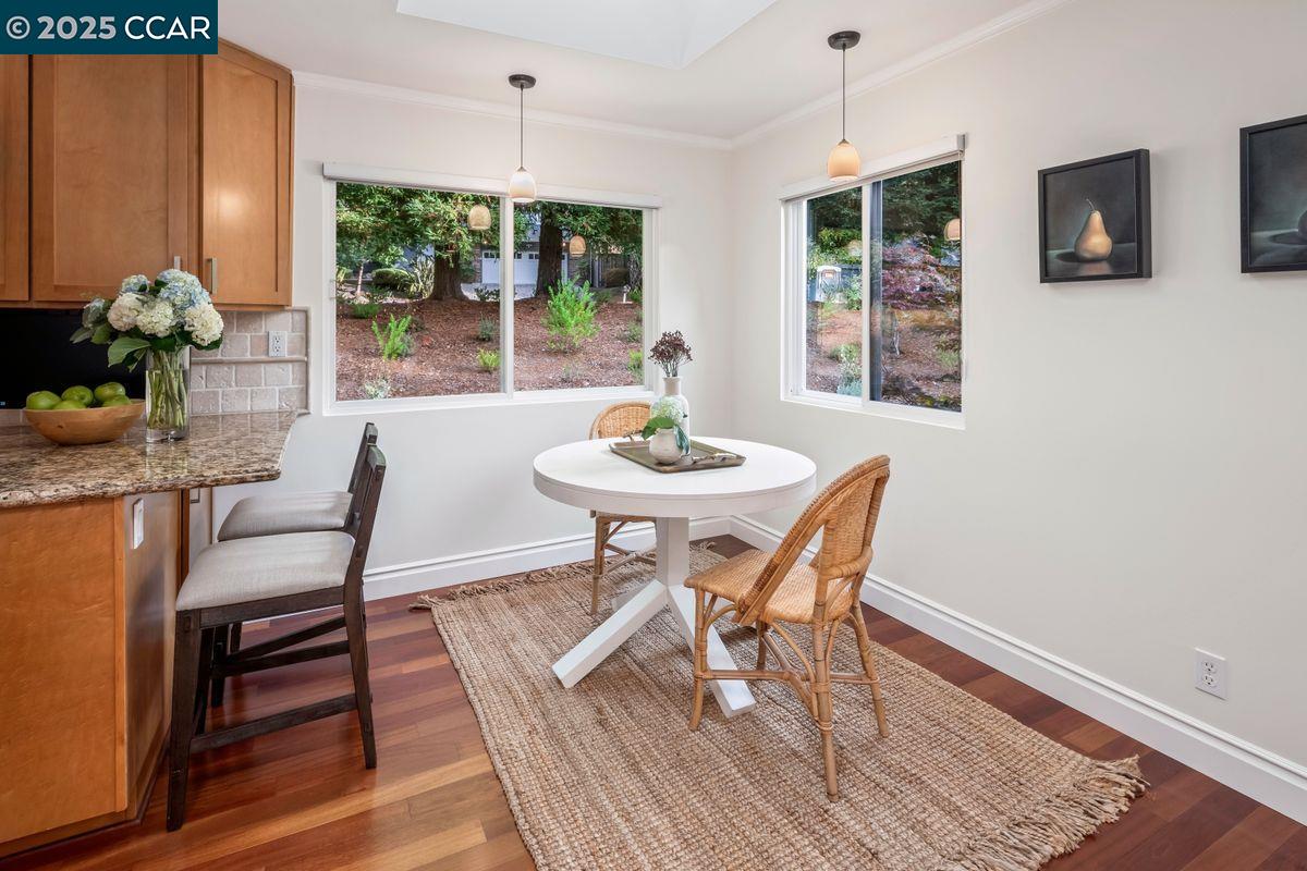 Detail Gallery Image 9 of 31 For 49 Muth Dr, Orinda,  CA 94563 - 3 Beds | 2 Baths