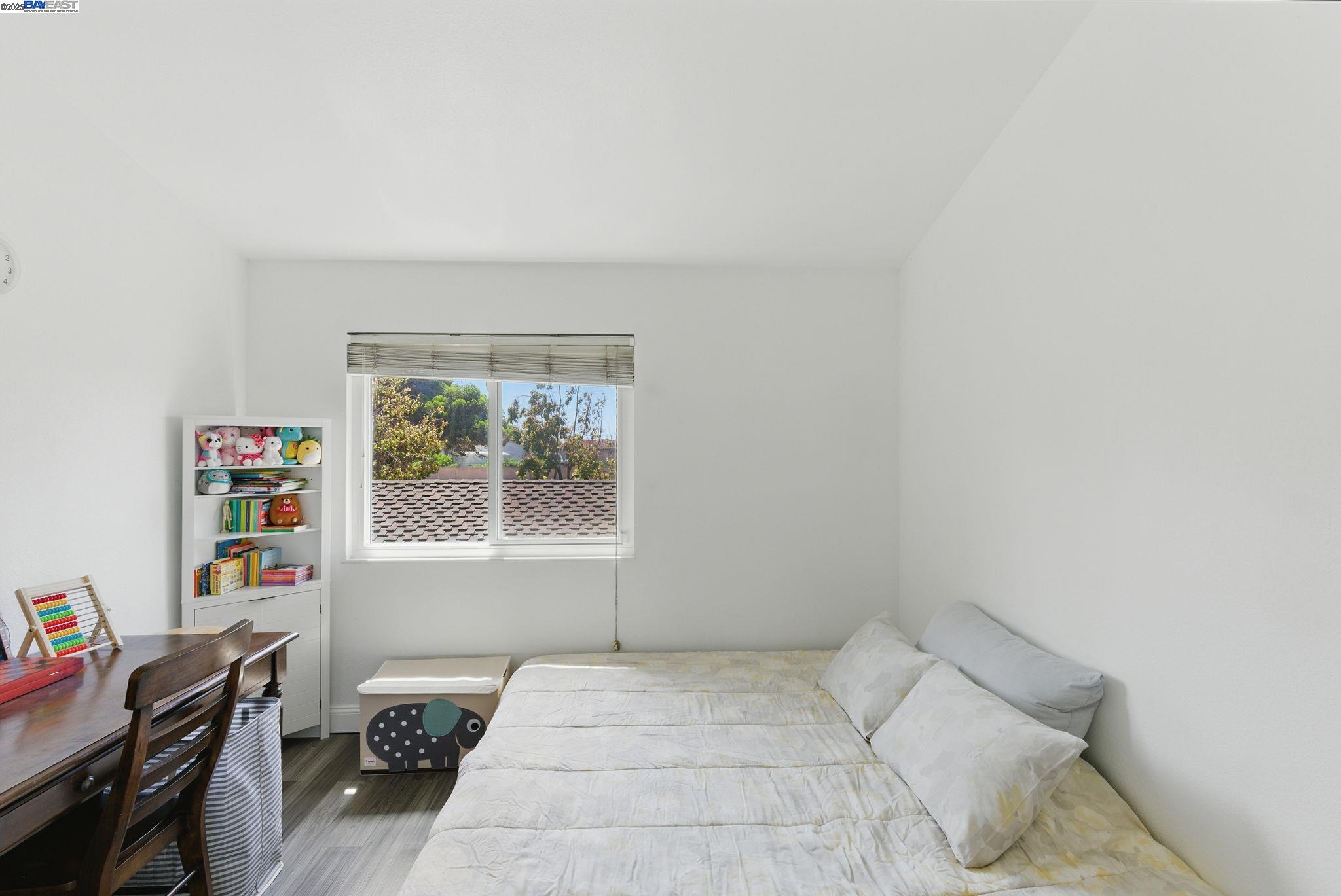 Photo #12: 41111435 Listing: Photo #12
