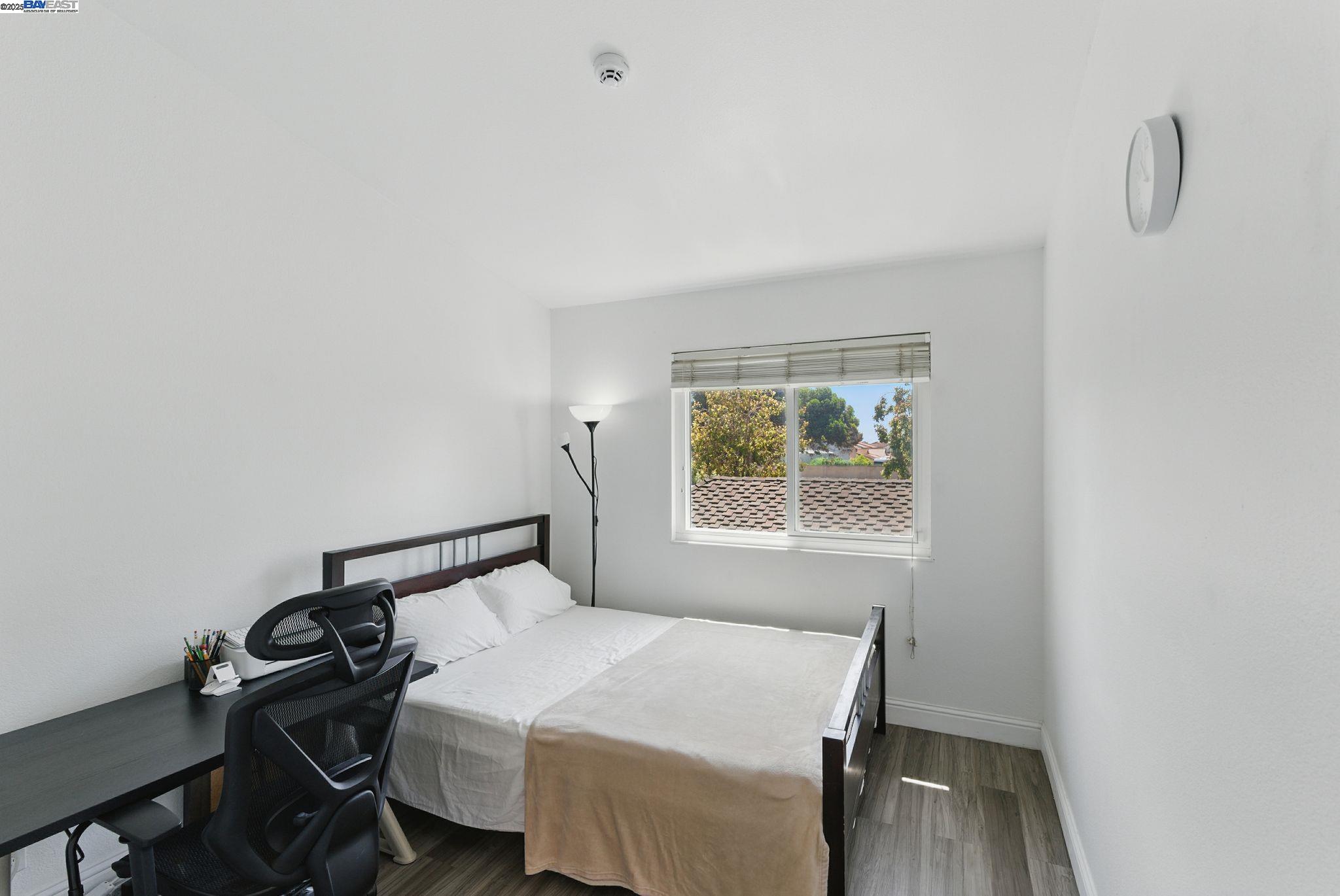 Photo #8: 41111435 Listing: Photo #8