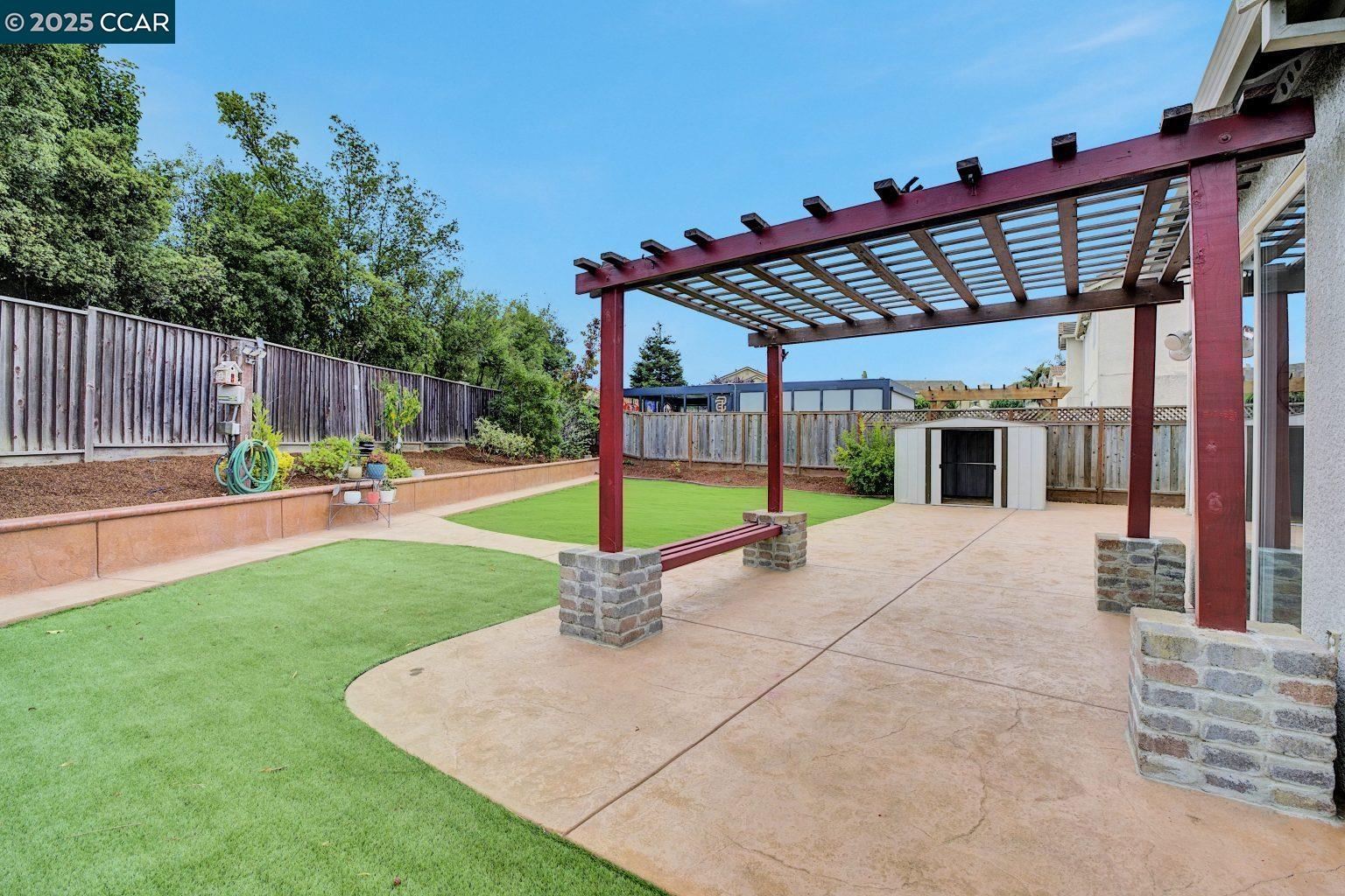 Detail Gallery Image 39 of 52 For 3630 Park Ridge Dr, Richmond,  CA 94806 - 5 Beds | 3 Baths