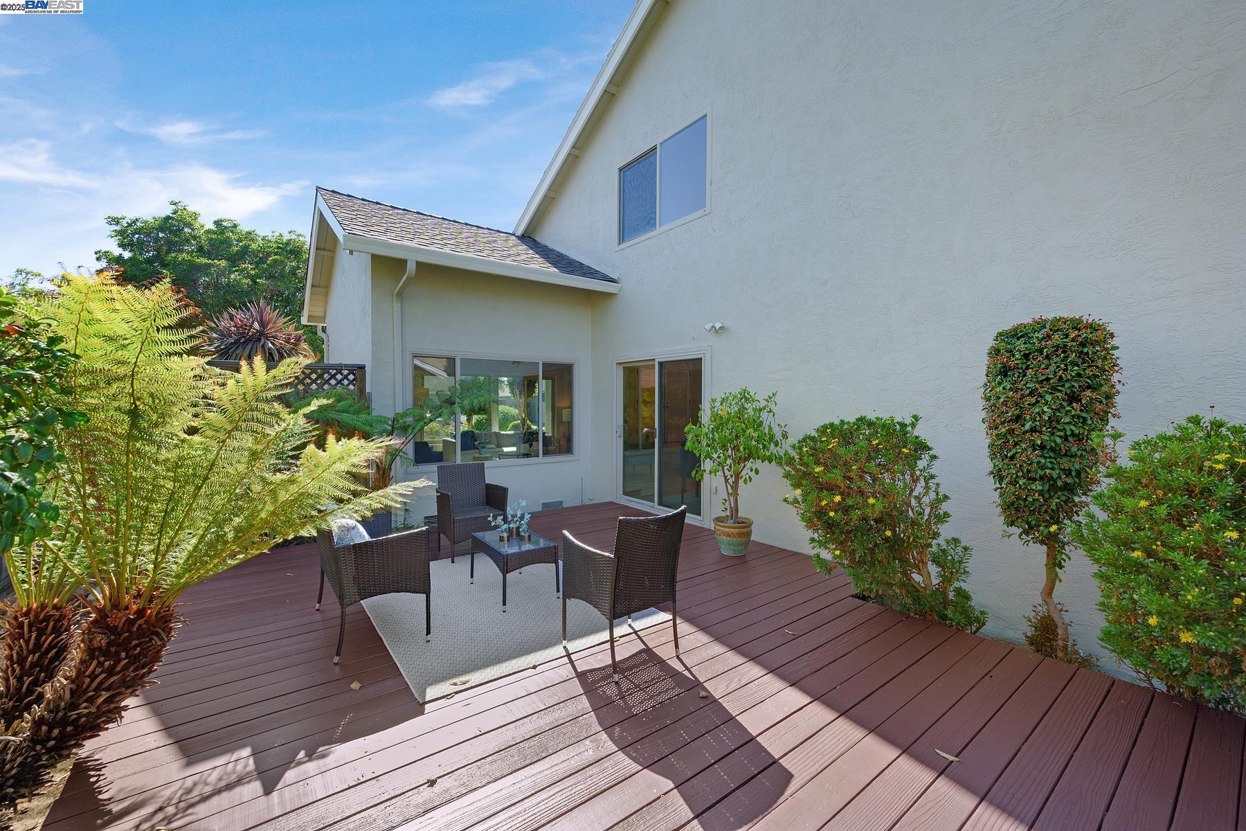 Detail Gallery Image 36 of 53 For 35220 Cornwall Pl, Newark,  CA 94560 - 4 Beds | 2/1 Baths