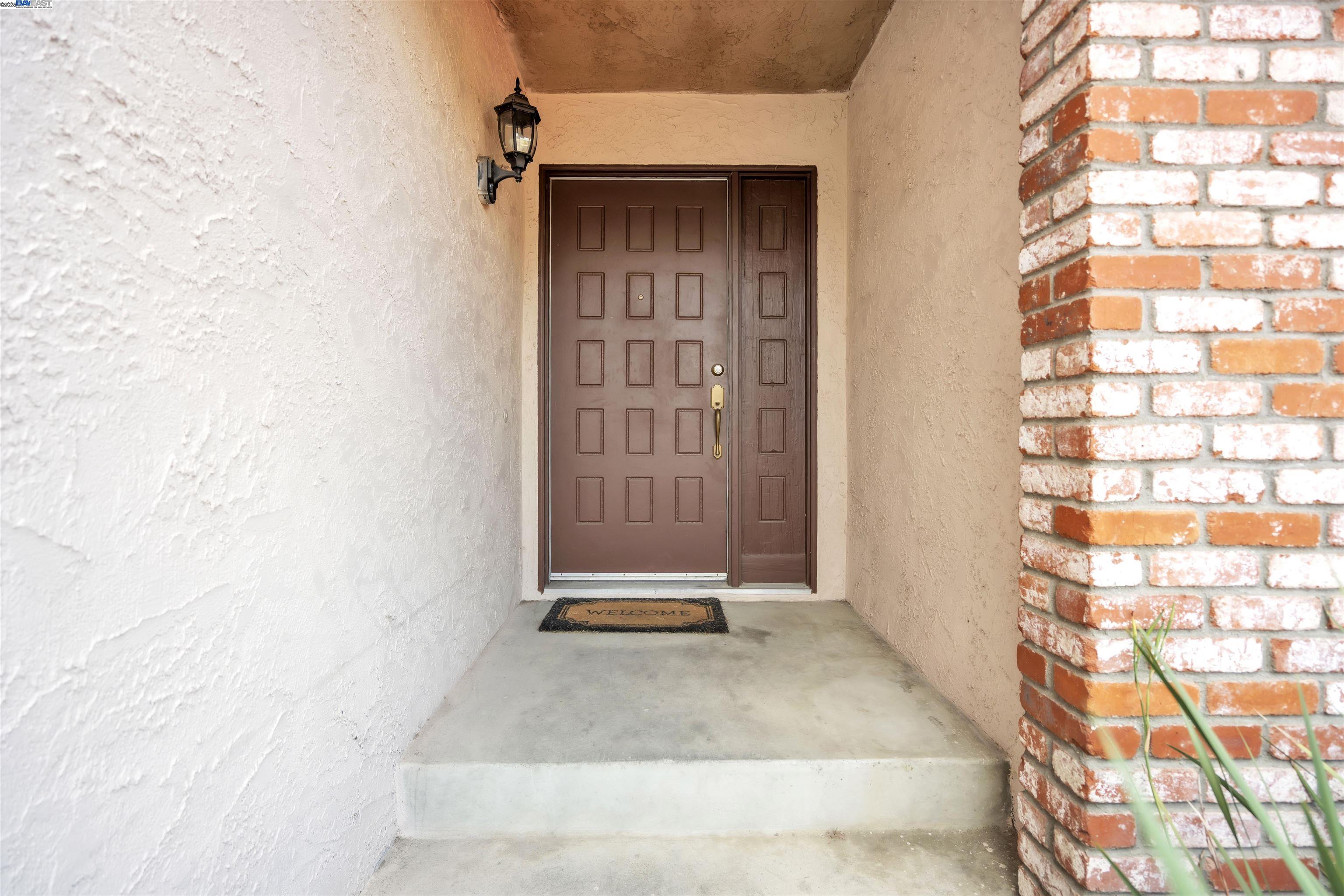 Detail Gallery Image 40 of 46 For 2380 Cabrillo Dr, Hayward,  CA 94545 - 4 Beds | 2/1 Baths