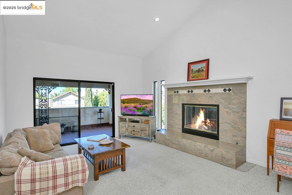 Detail Gallery Image 10 of 34 For 224 Hillside Road, Antioch,  CA 94509-4932 - 4 Beds | 2/1 Baths