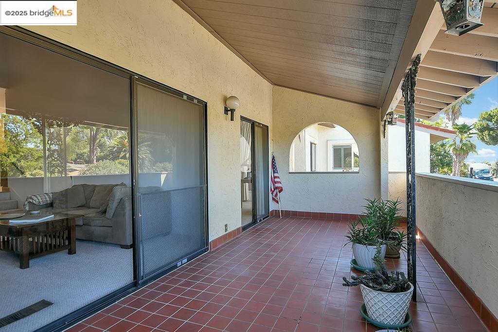 Detail Gallery Image 13 of 34 For 224 Hillside Road, Antioch,  CA 94509-4932 - 4 Beds | 2/1 Baths