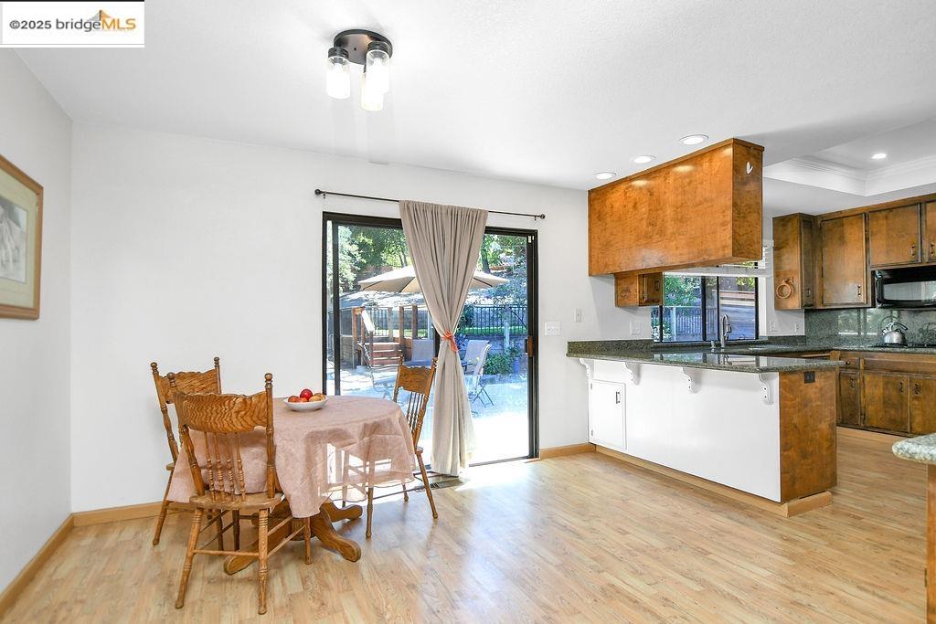 Detail Gallery Image 14 of 34 For 224 Hillside Road, Antioch,  CA 94509-4932 - 4 Beds | 2/1 Baths