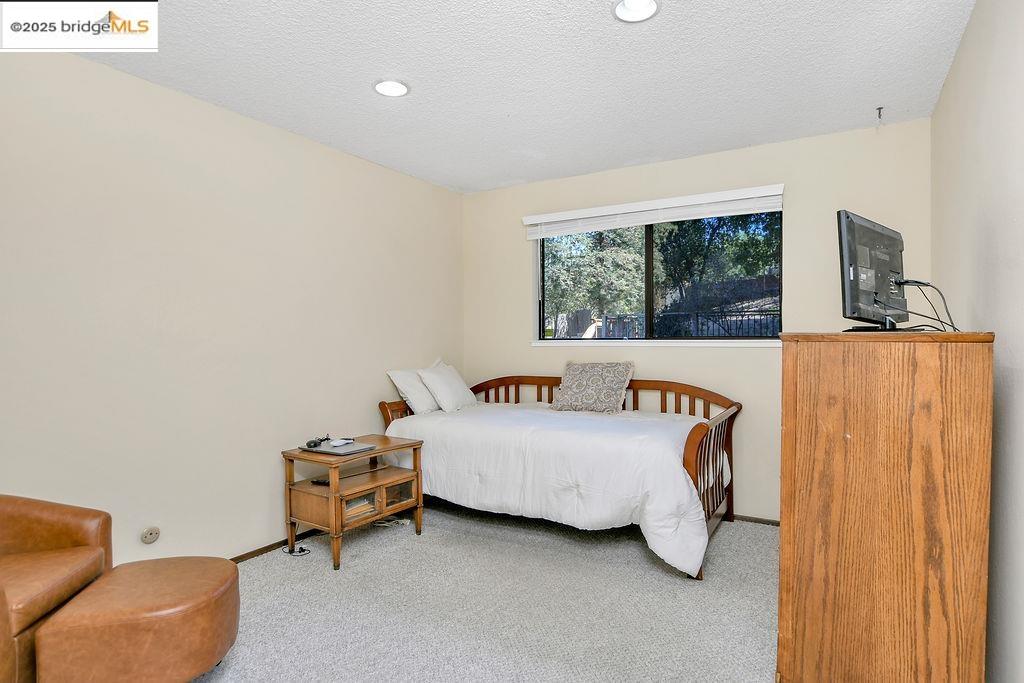 Detail Gallery Image 20 of 34 For 224 Hillside Road, Antioch,  CA 94509-4932 - 4 Beds | 2/1 Baths