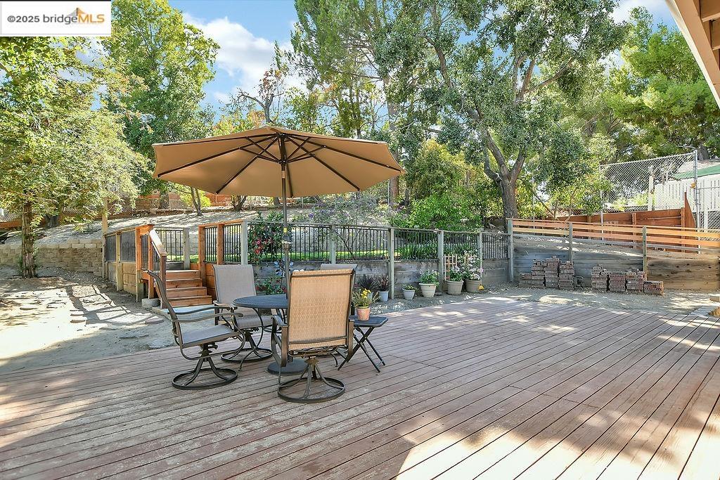 Detail Gallery Image 28 of 34 For 224 Hillside Road, Antioch,  CA 94509-4932 - 4 Beds | 2/1 Baths