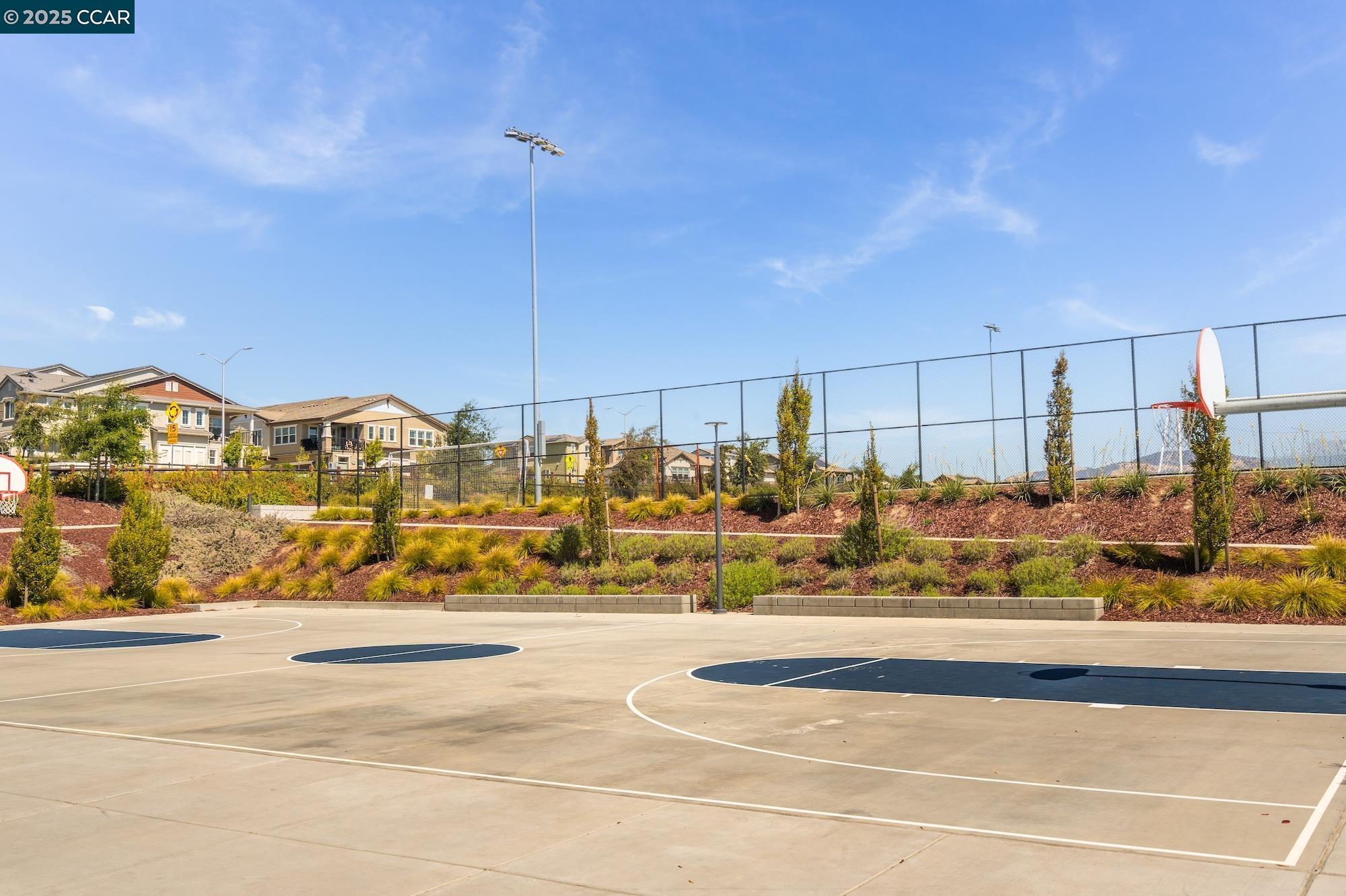 Detail Gallery Image 34 of 43 For 1721 Tierra Ct, San Ramon,  CA 94583 - 4 Beds | 3 Baths