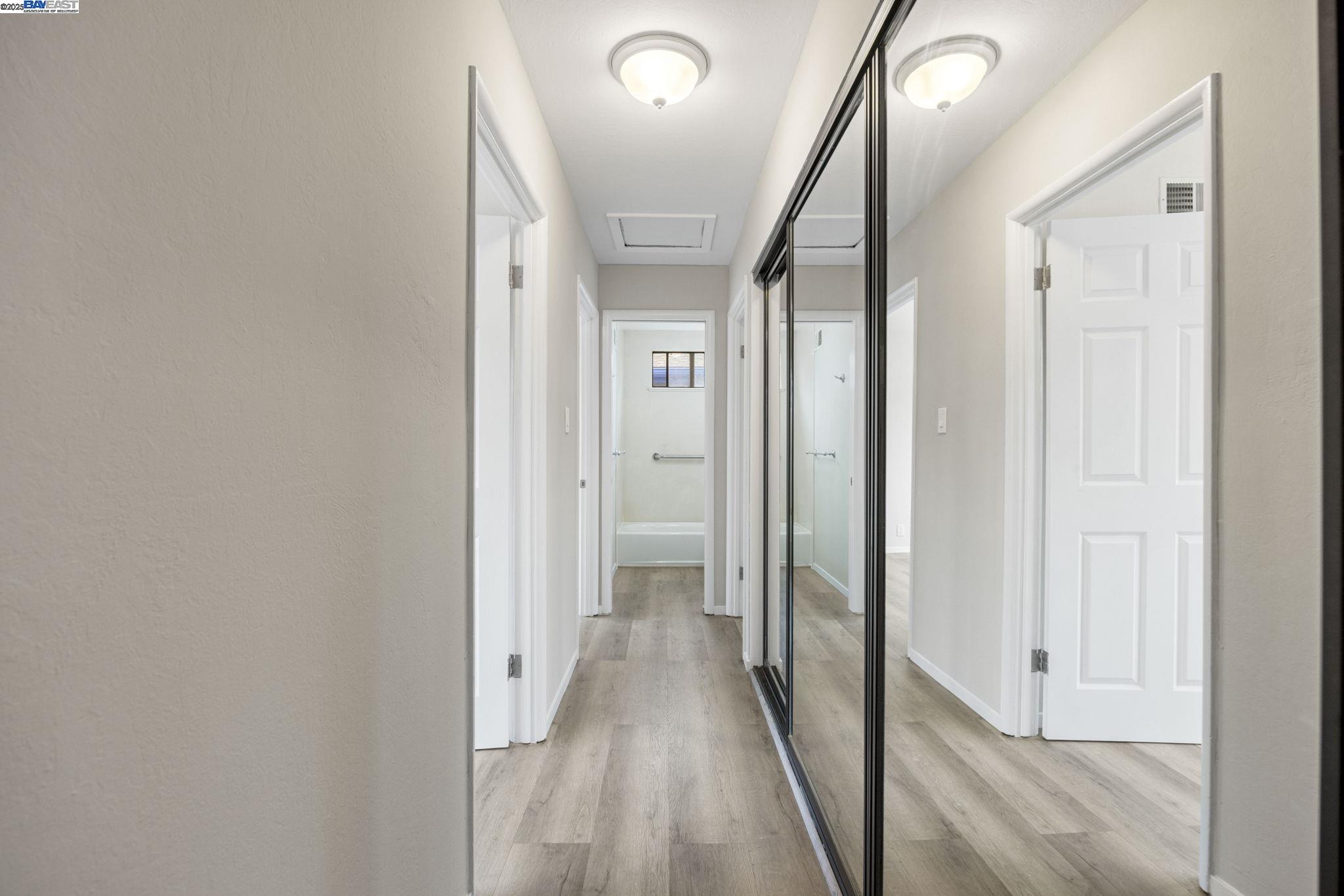Detail Gallery Image 14 of 31 For 24626 Willimet Way, Hayward,  CA 94544 - 3 Beds | 2 Baths
