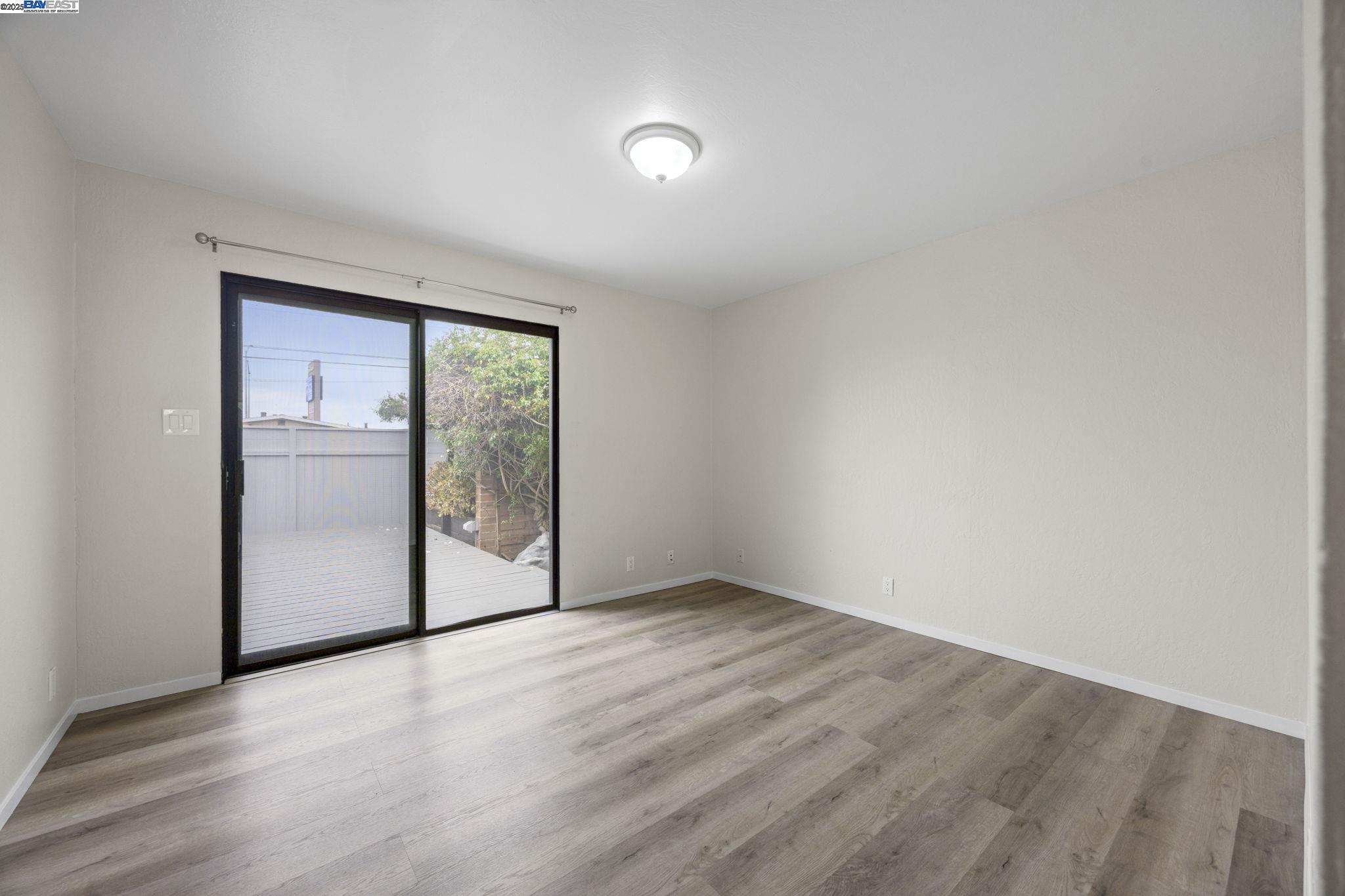 Detail Gallery Image 17 of 31 For 24626 Willimet Way, Hayward,  CA 94544 - 3 Beds | 2 Baths
