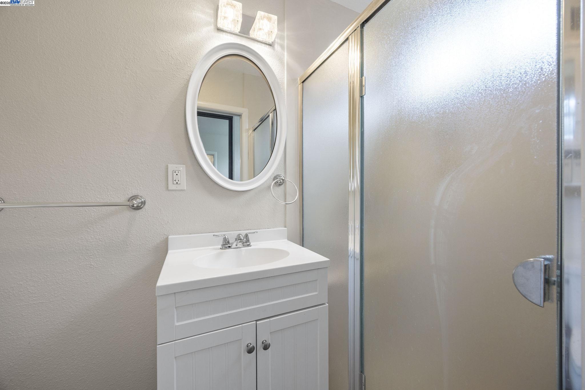 Detail Gallery Image 30 of 31 For 24626 Willimet Way, Hayward,  CA 94544 - 3 Beds | 2 Baths