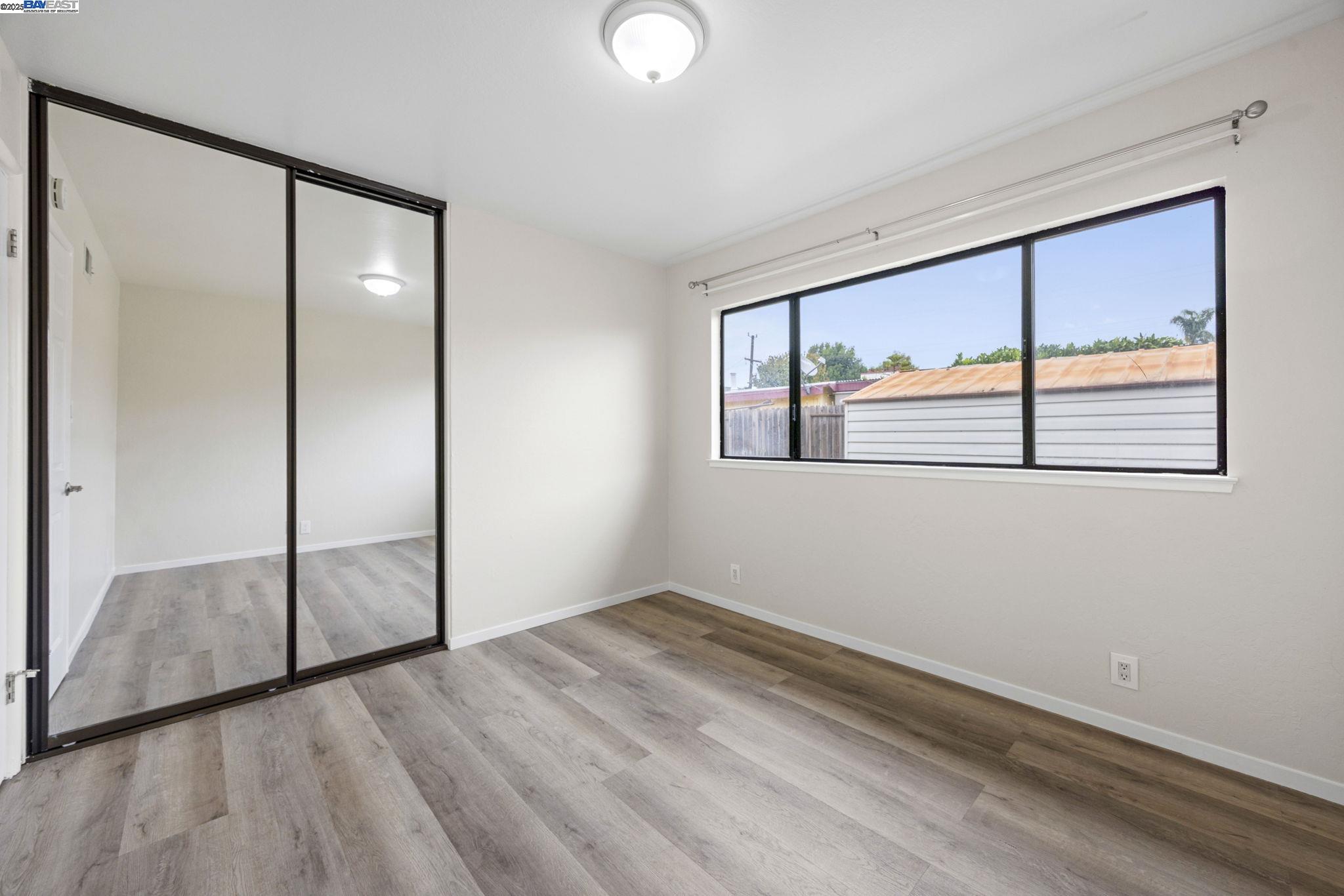 Detail Gallery Image 10 of 31 For 24626 Willimet Way, Hayward,  CA 94544 - 3 Beds | 2 Baths