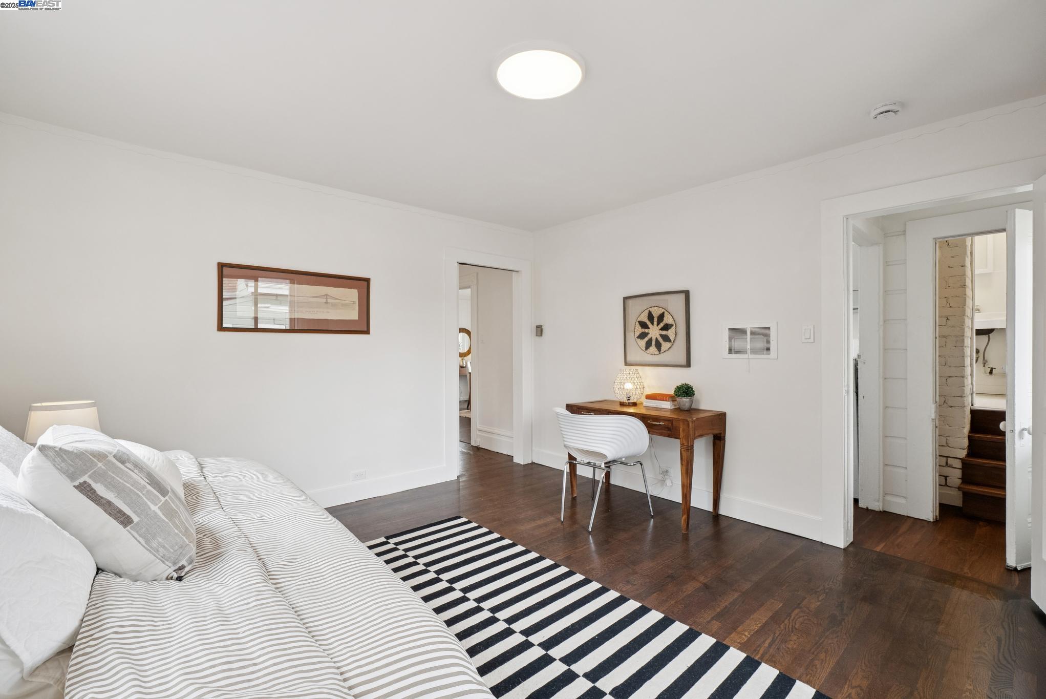 Detail Gallery Image 25 of 36 For 1805 Eagle Ave, Alameda,  CA 94501 - – Beds | – Baths