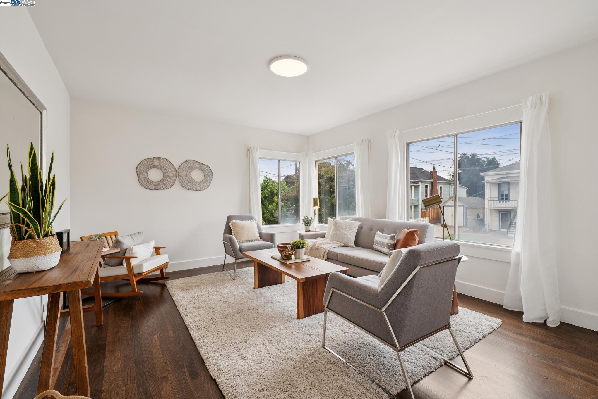Detail Gallery Image 5 of 36 For 1805 Eagle Ave, Alameda,  CA 94501 - – Beds | – Baths