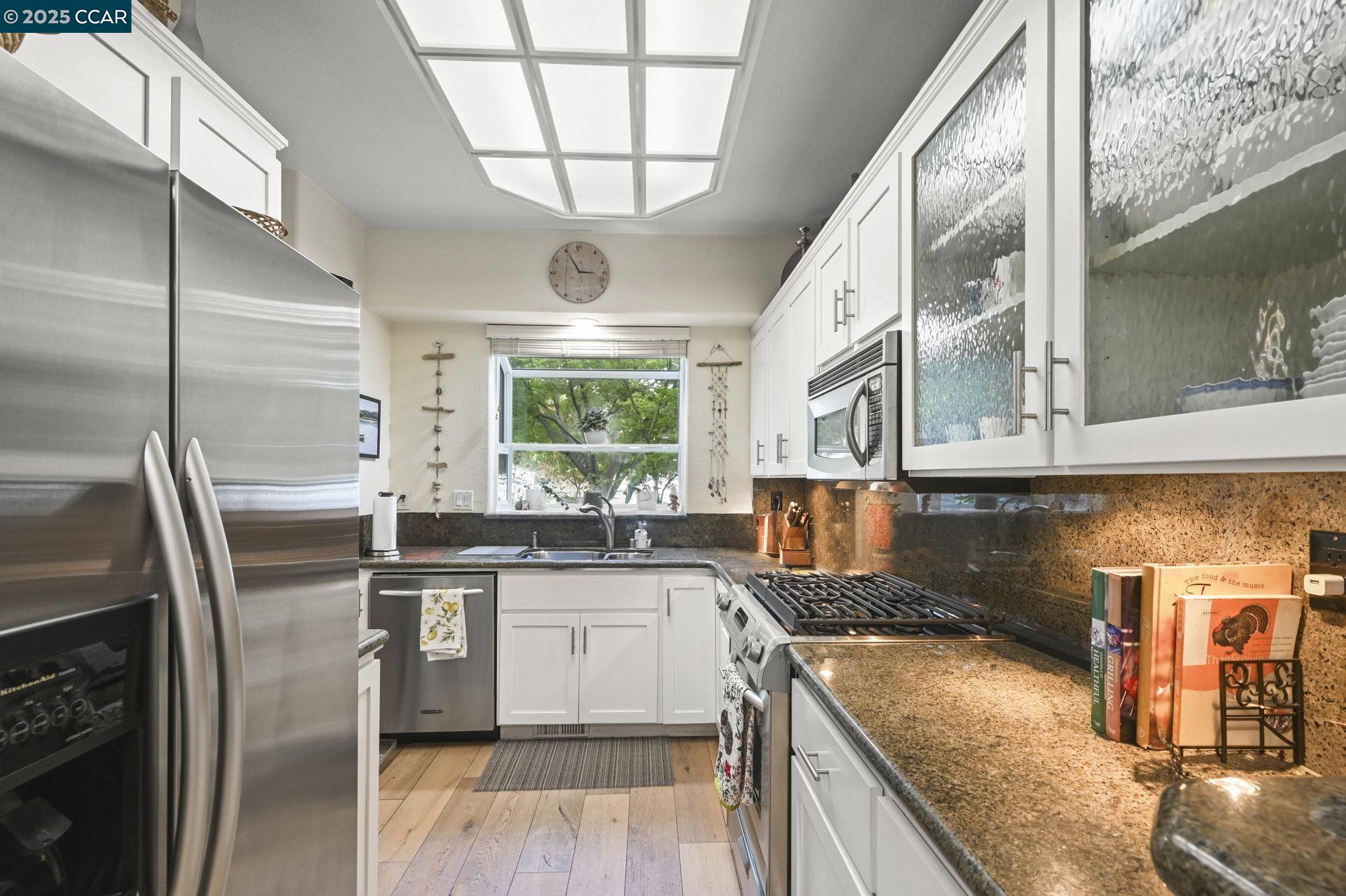 Photo #11: 41111450 Listing: Photo #11