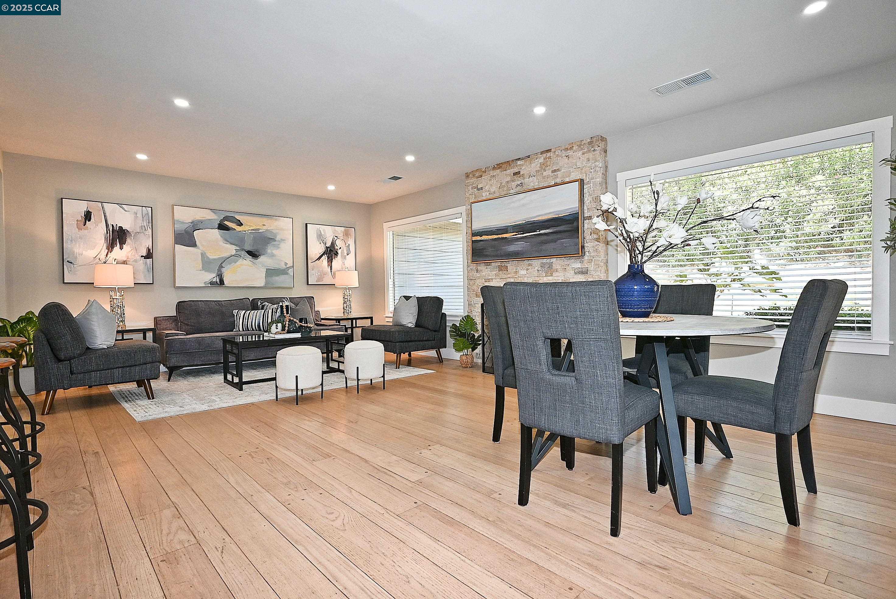 Detail Gallery Image 12 of 44 For 886 San Miguel Rd, Concord,  CA 94518 - 3 Beds | 2 Baths