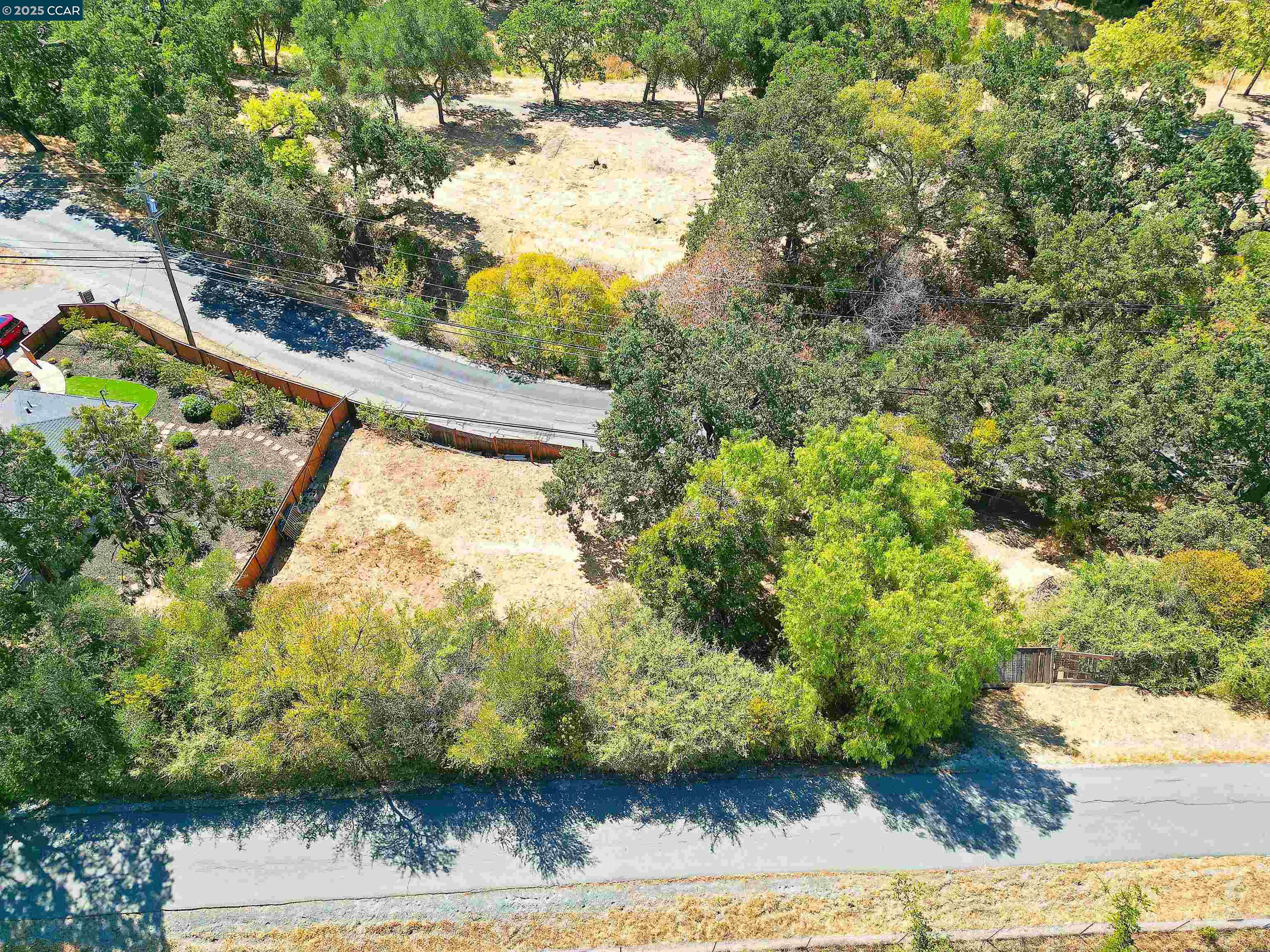 Detail Gallery Image 35 of 44 For 886 San Miguel Rd, Concord,  CA 94518 - 3 Beds | 2 Baths