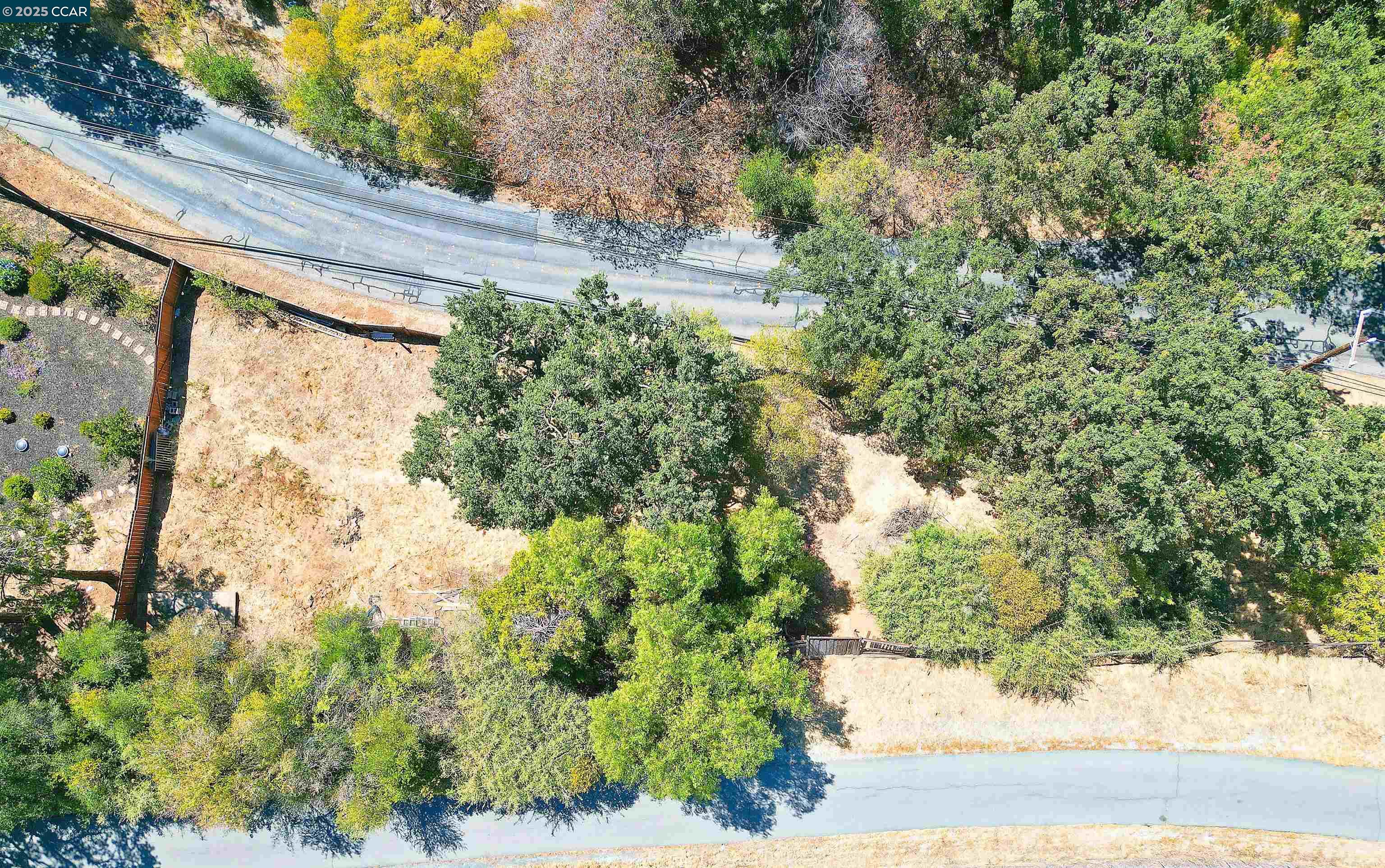 Detail Gallery Image 36 of 44 For 886 San Miguel Rd, Concord,  CA 94518 - 3 Beds | 2 Baths
