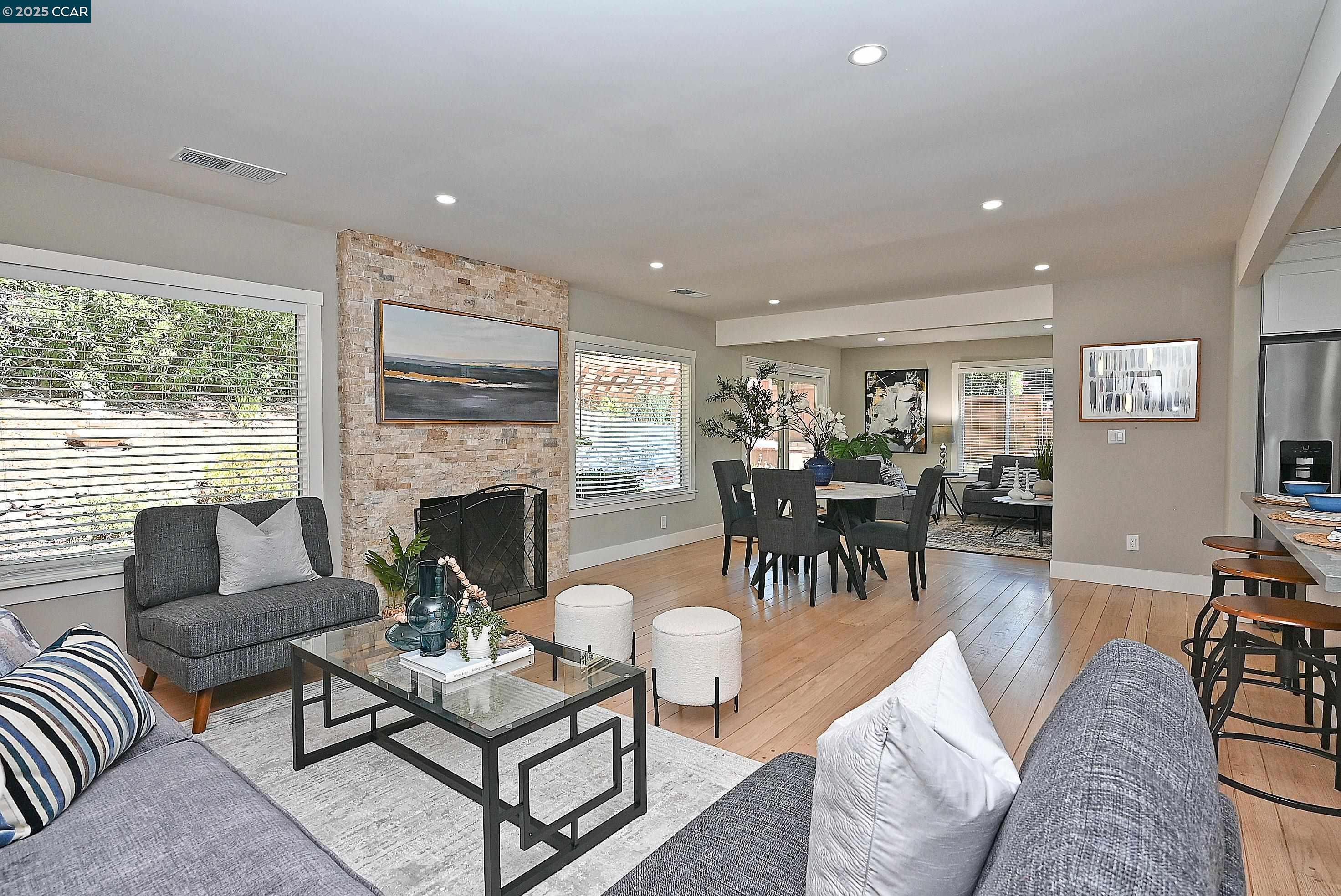 Detail Gallery Image 10 of 44 For 886 San Miguel Rd, Concord,  CA 94518 - 3 Beds | 2 Baths
