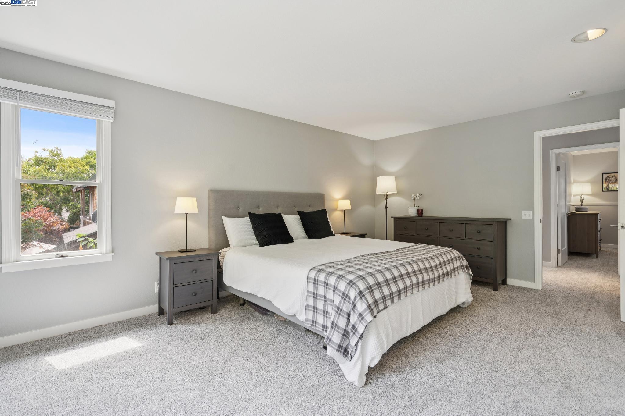 Photo #15: 41111454 Listing: Photo #15