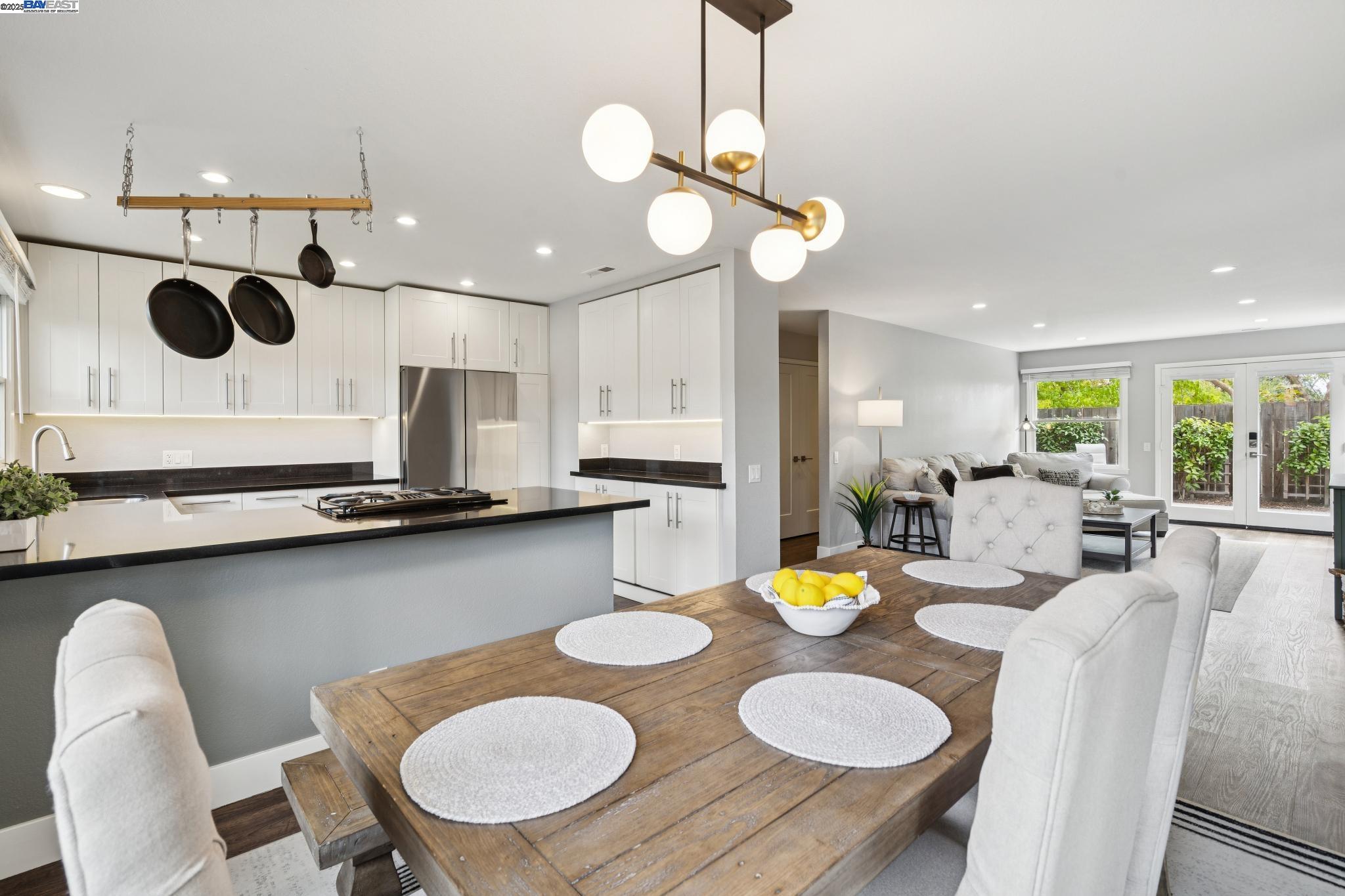 Photo #8: 41111454 Listing: Photo #8