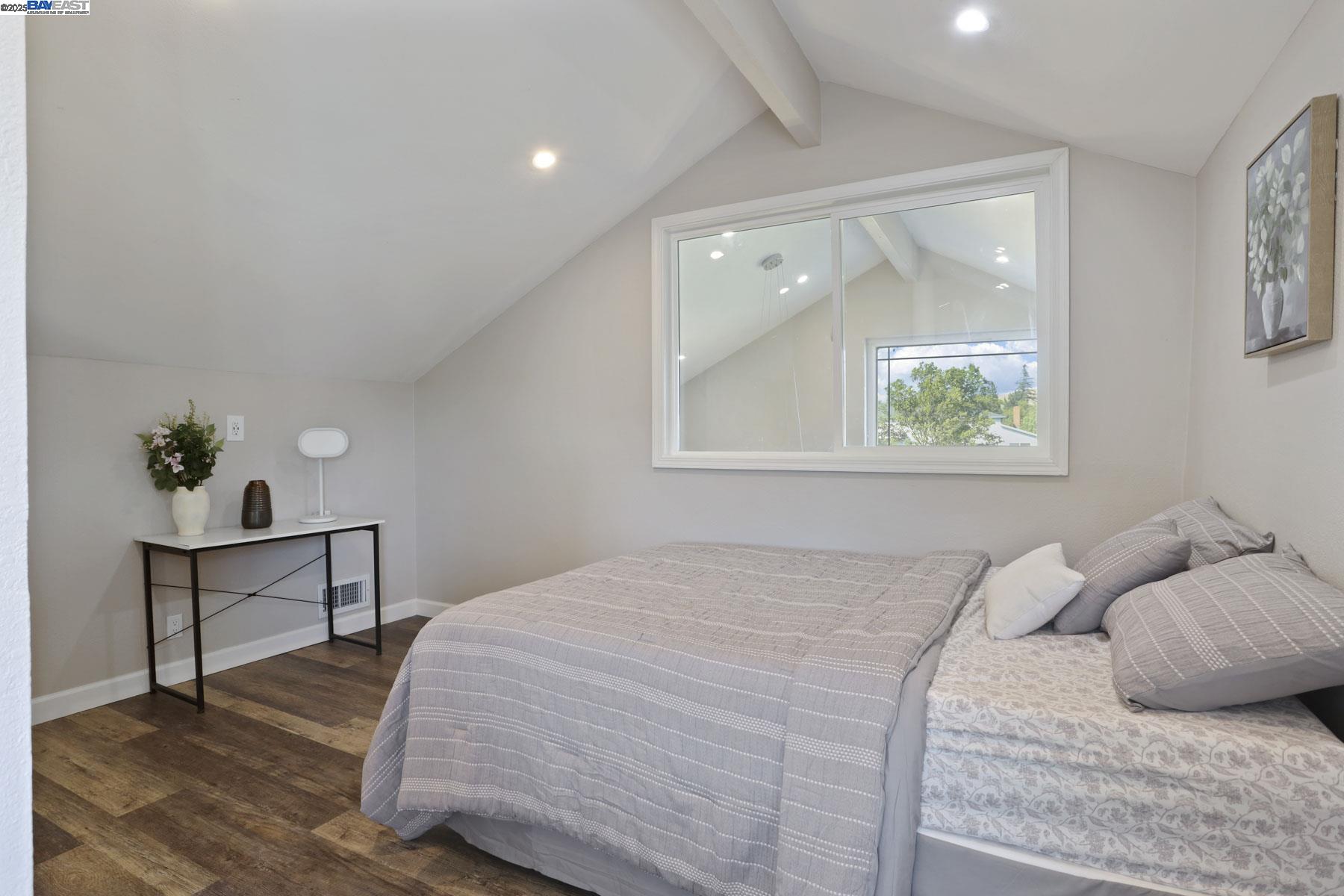 Detail Gallery Image 33 of 49 For 10034 Foxboro Cir, San Ramon,  CA 94583 - 3 Beds | 2 Baths