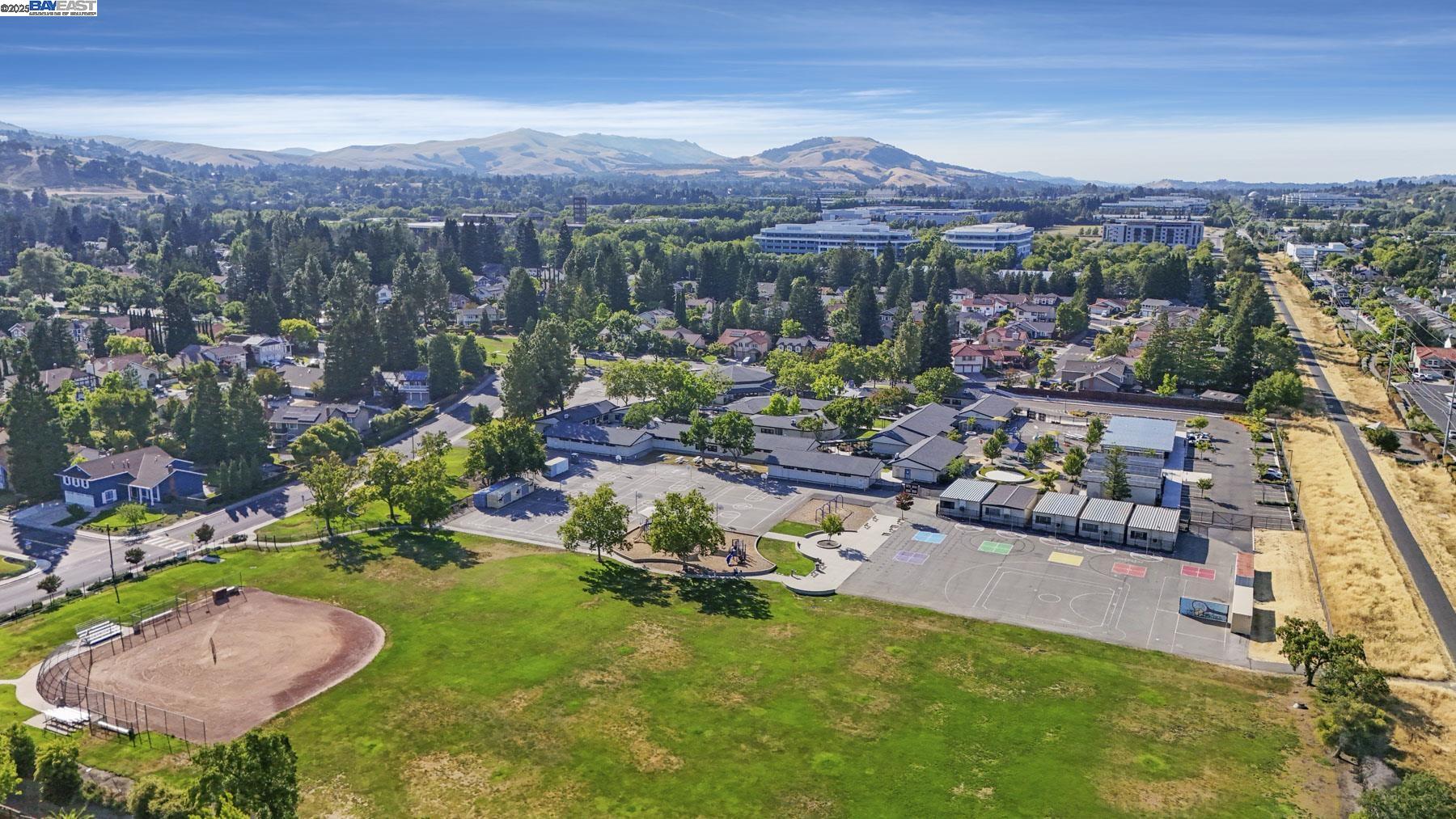 Detail Gallery Image 44 of 49 For 10034 Foxboro Cir, San Ramon,  CA 94583 - 3 Beds | 2 Baths