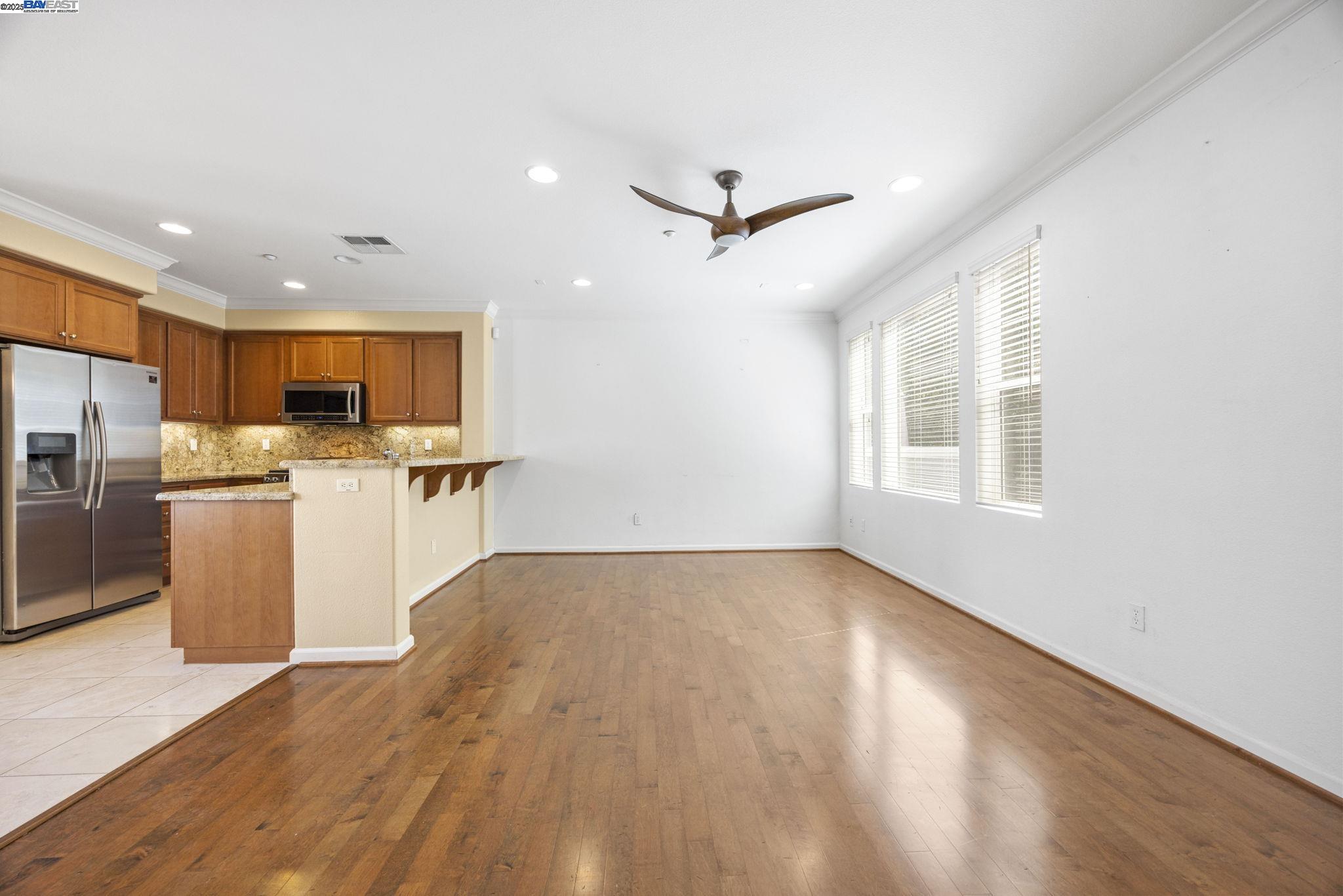 Detail Gallery Image 15 of 25 For 185 Heligan Ln #9,  Livermore,  CA 94551 - 2 Beds | 2 Baths