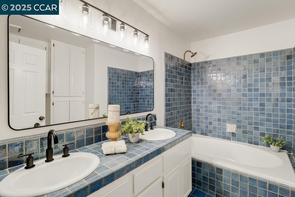 Photo #32: 41111471 Listing: Photo #32