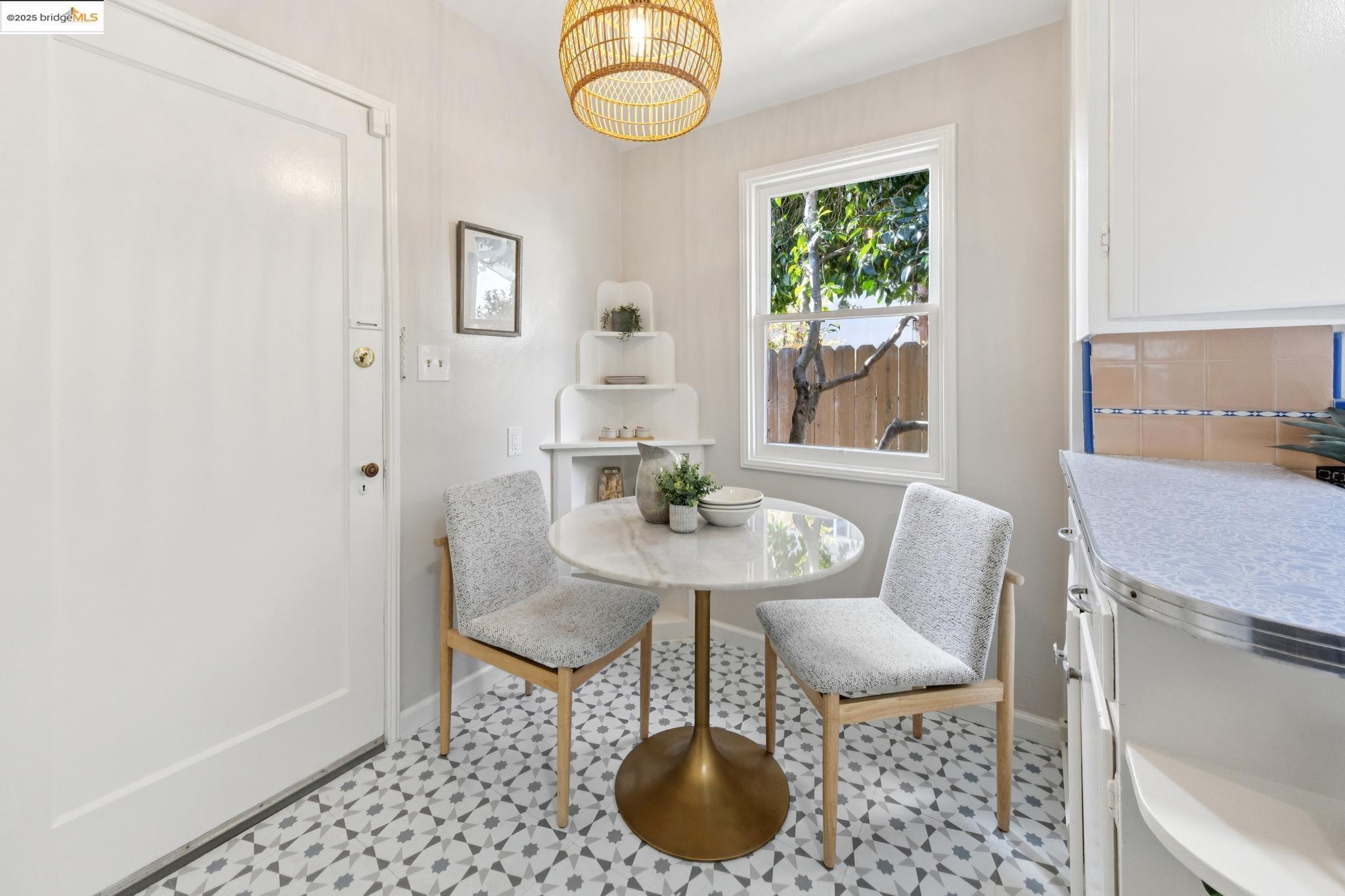 Detail Gallery Image 19 of 46 For 5318 Fleming Avenue, Oakland,  CA 94619 - 2 Beds | 1 Baths