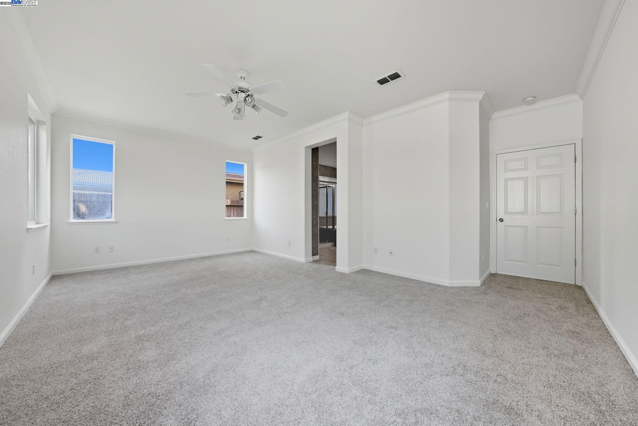 Detail Gallery Image 17 of 49 For 775 Sweetwood Ln, Patterson,  CA 95363 - 5 Beds | 3/1 Baths