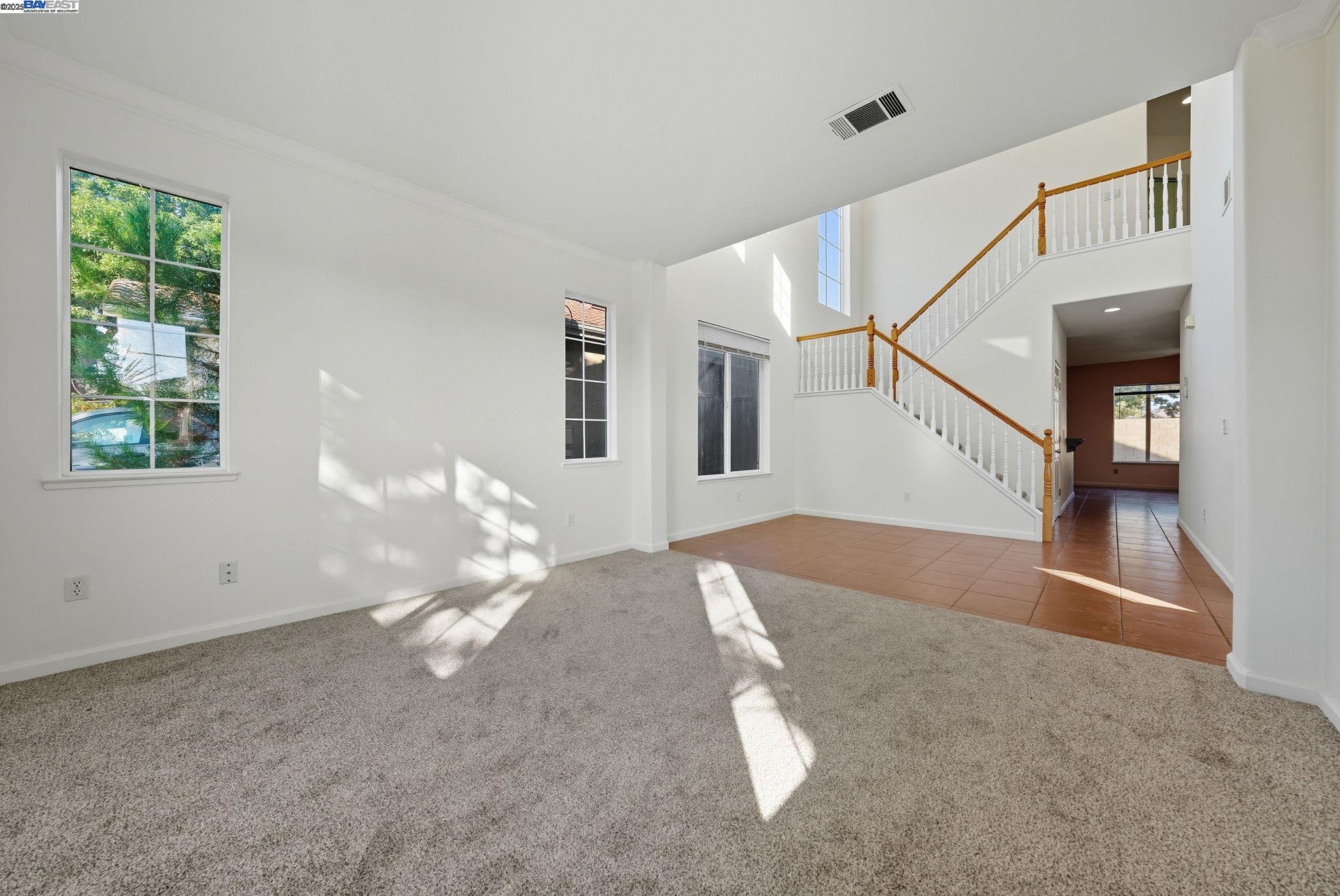 Detail Gallery Image 8 of 49 For 775 Sweetwood Ln, Patterson,  CA 95363 - 5 Beds | 3/1 Baths