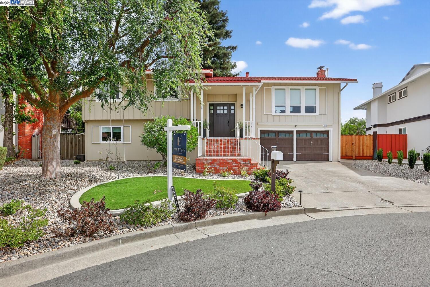 Detail Gallery Image 45 of 45 For 3274 Red Leaf Ct, Hayward,  CA 94542 - 5 Beds | 3 Baths