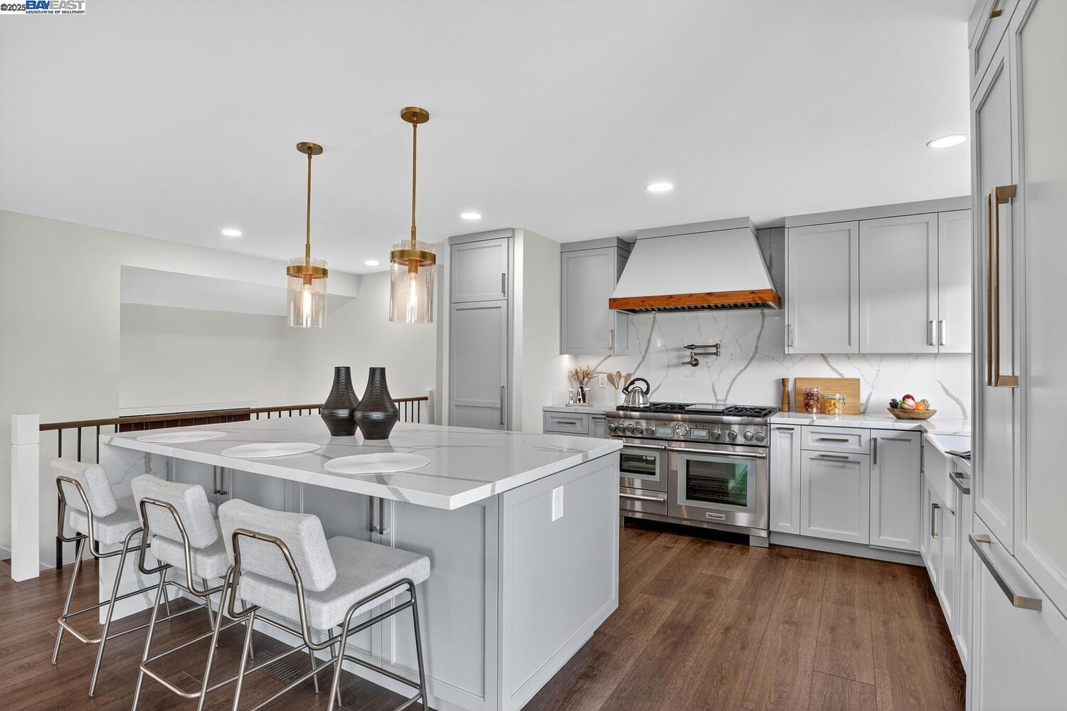 Detail Gallery Image 7 of 45 For 3274 Red Leaf Ct, Hayward,  CA 94542 - 5 Beds | 3 Baths