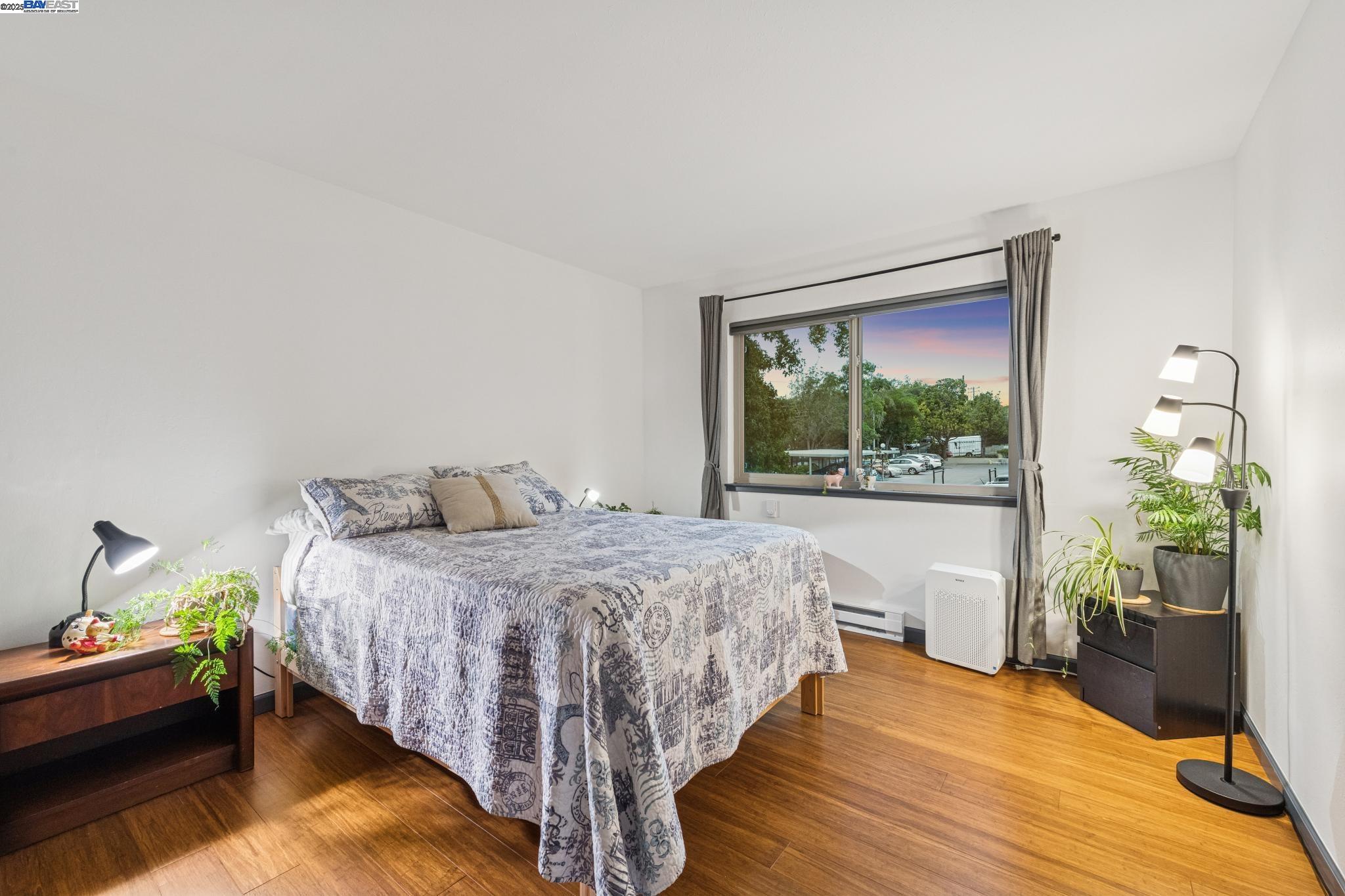 Photo #10: 41111479 Listing: Photo #10